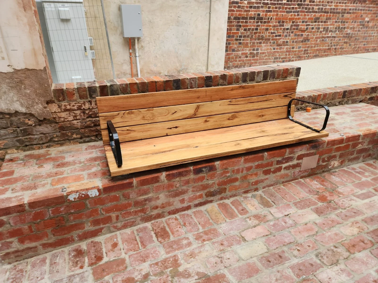 20251223_220911000_iOS 2.jpg