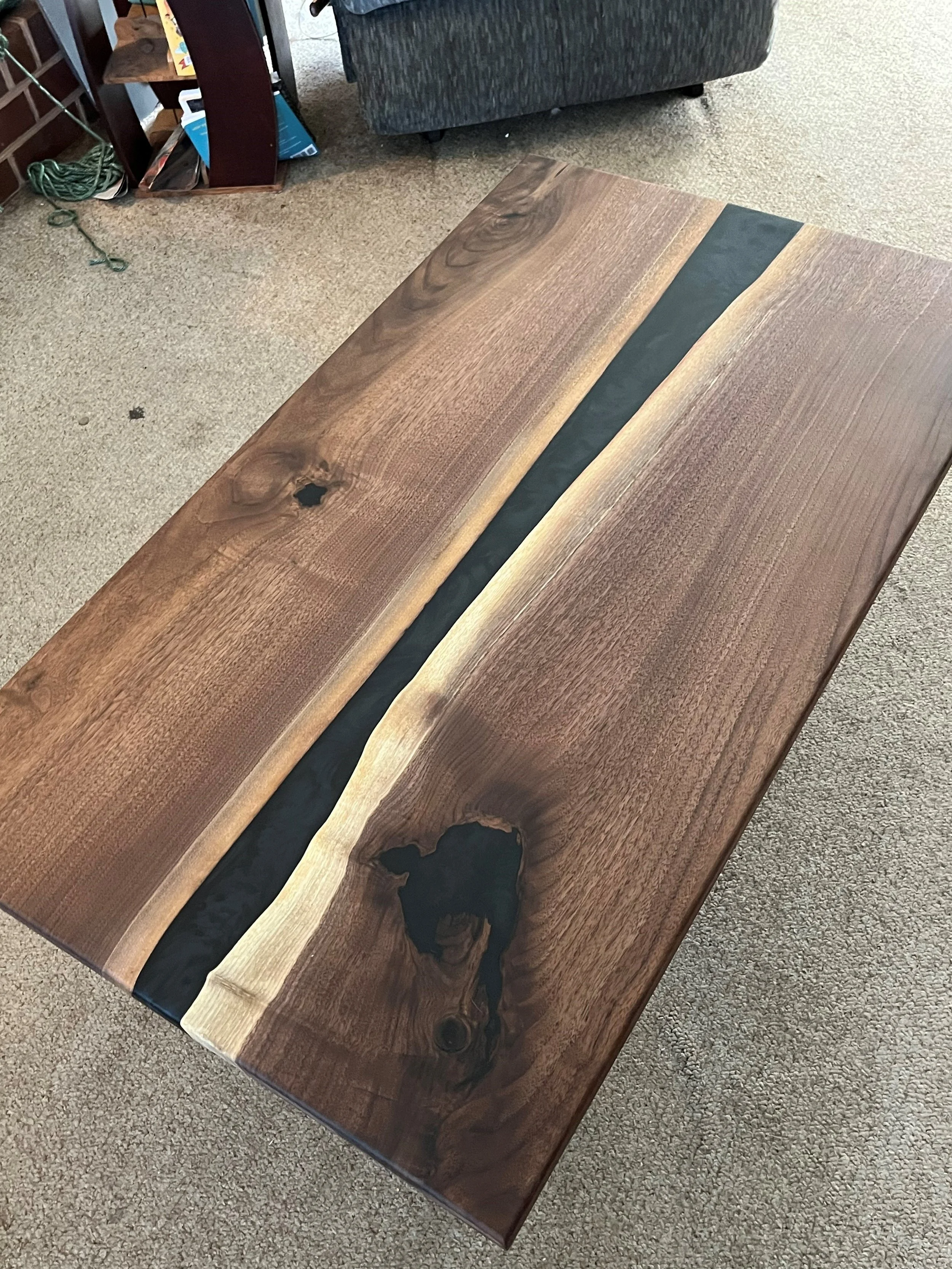 walnut table 2.jpg