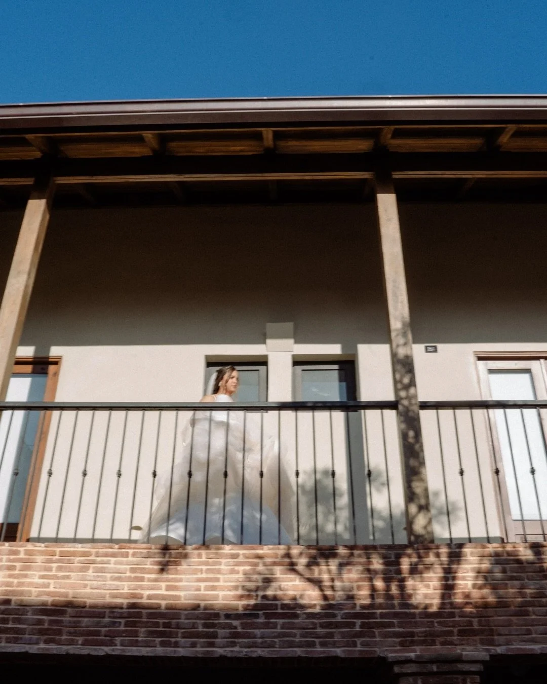 A wedding afternoon in the Zona Colonial of Santo Domingo.

Friends getting ready together in a historic hotel. Simple details. A calm start to the day.

#destinationweddingphotographer #zonacolonial #santodomingowedding