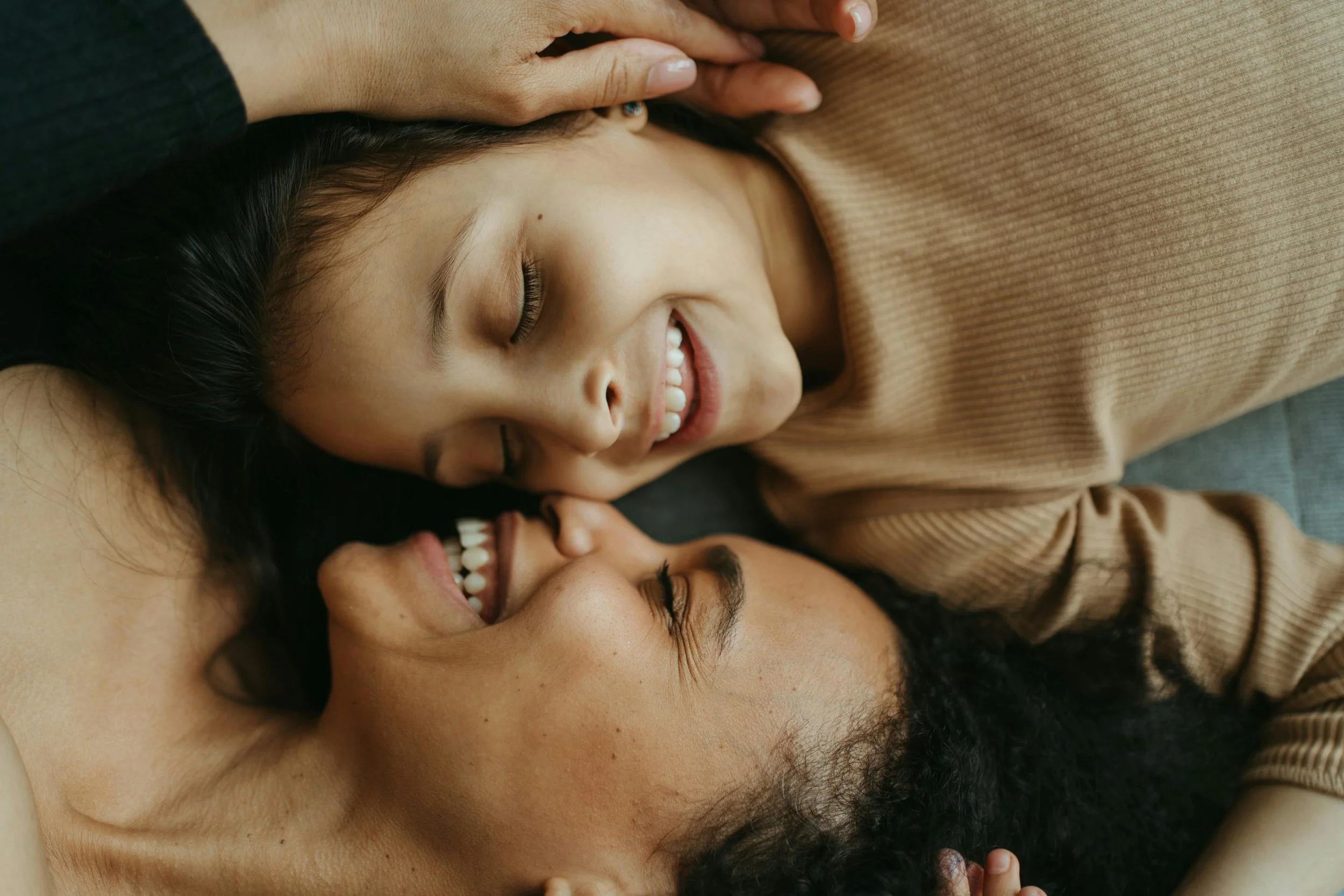 WHY LAUGHING WITH YOUR KIDS (AND YOURSELF) IS SO IMPORTANT