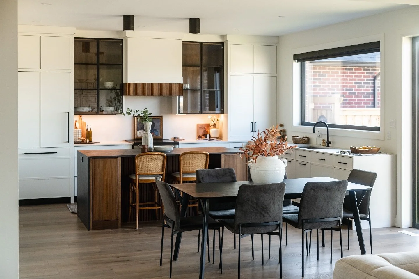 When the builder gives you good bones, our high-end pieces, curated d&eacute;cor, and thoughtful design elevate it into something extraordinary&mdash;because premium staging is everything.

📸: @thisisarc