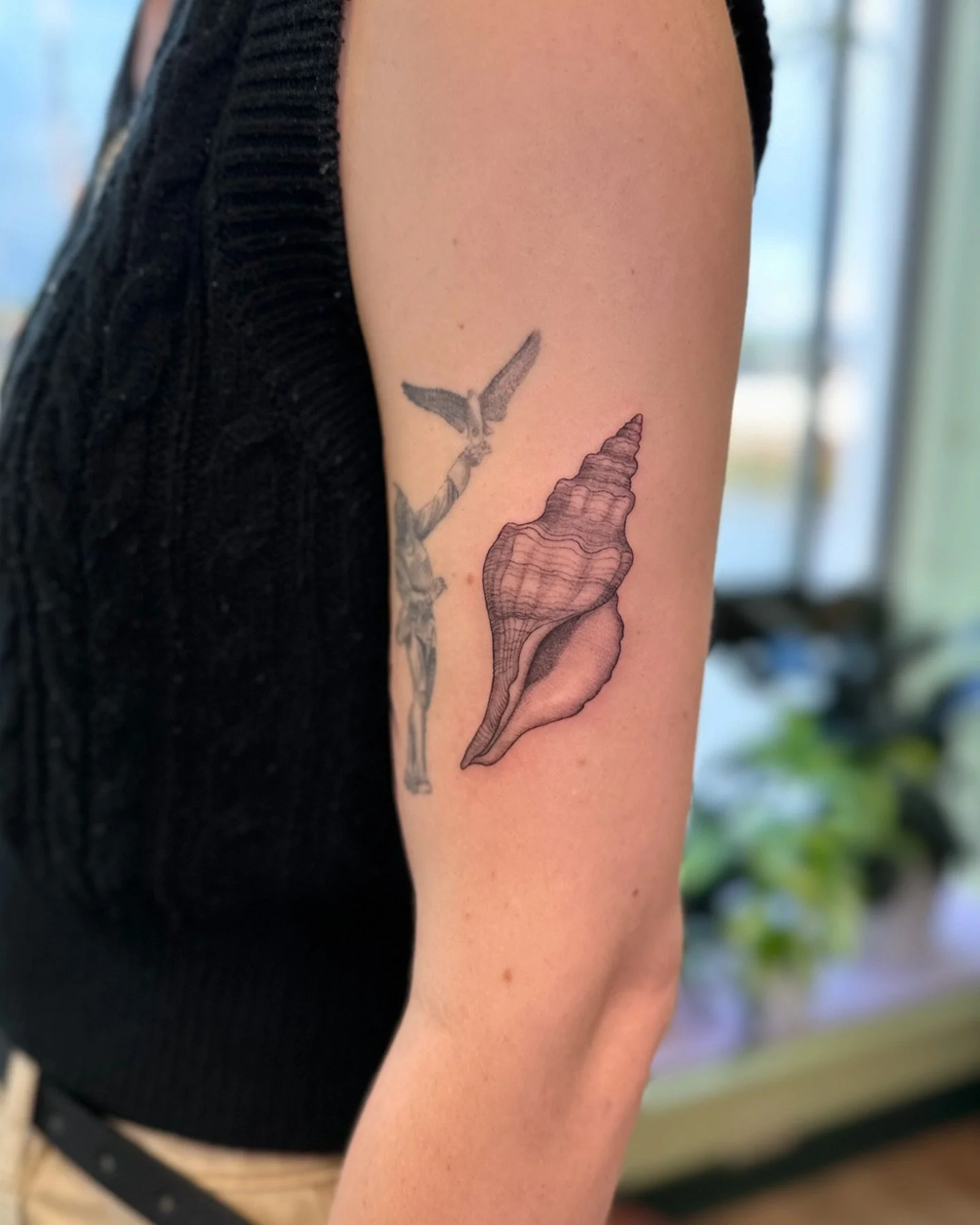 Emily-Anne chose some lovely additions to start filling in the arm! Thanks for visiting from Canada!