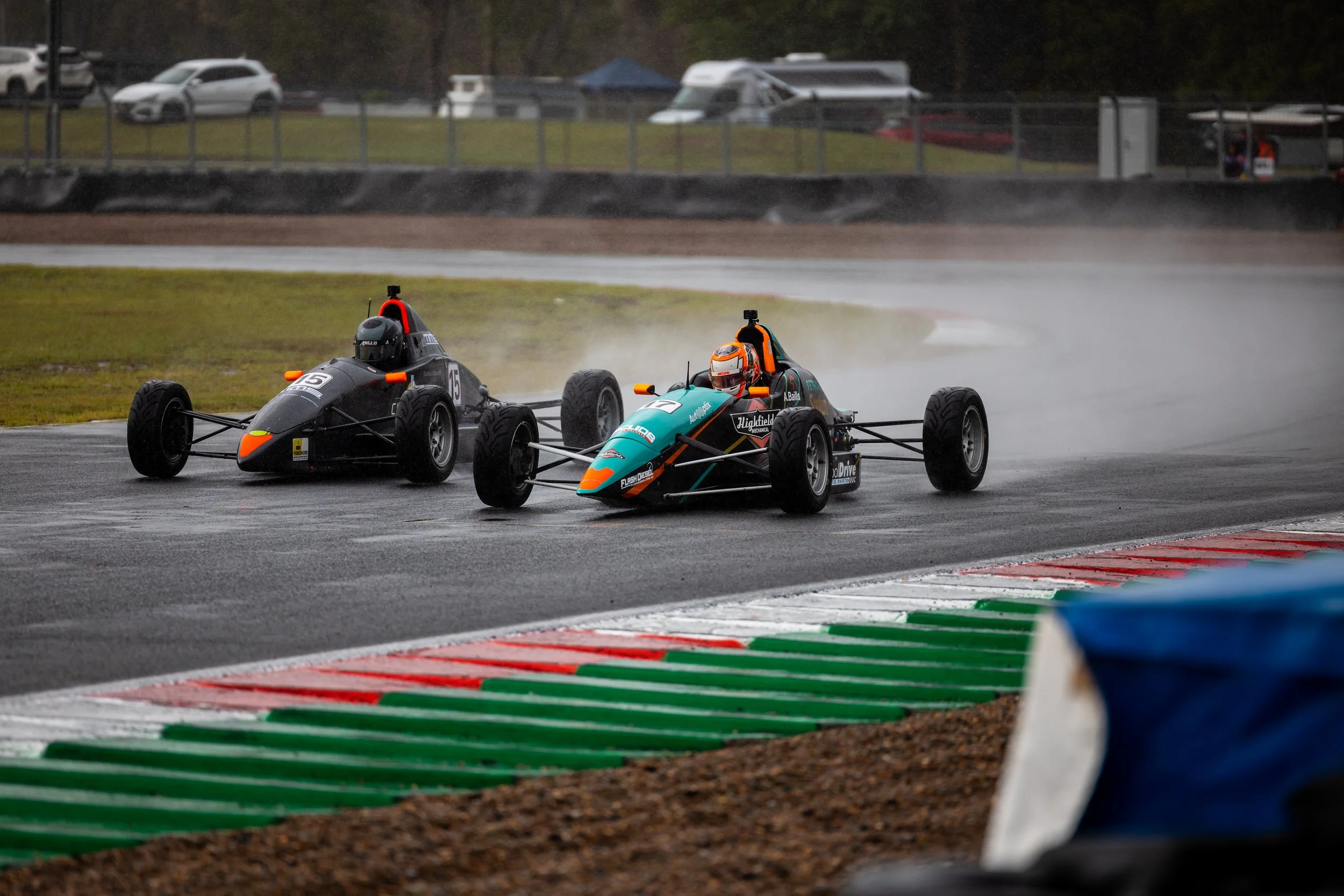 FORMULA FORD - ROUND 4