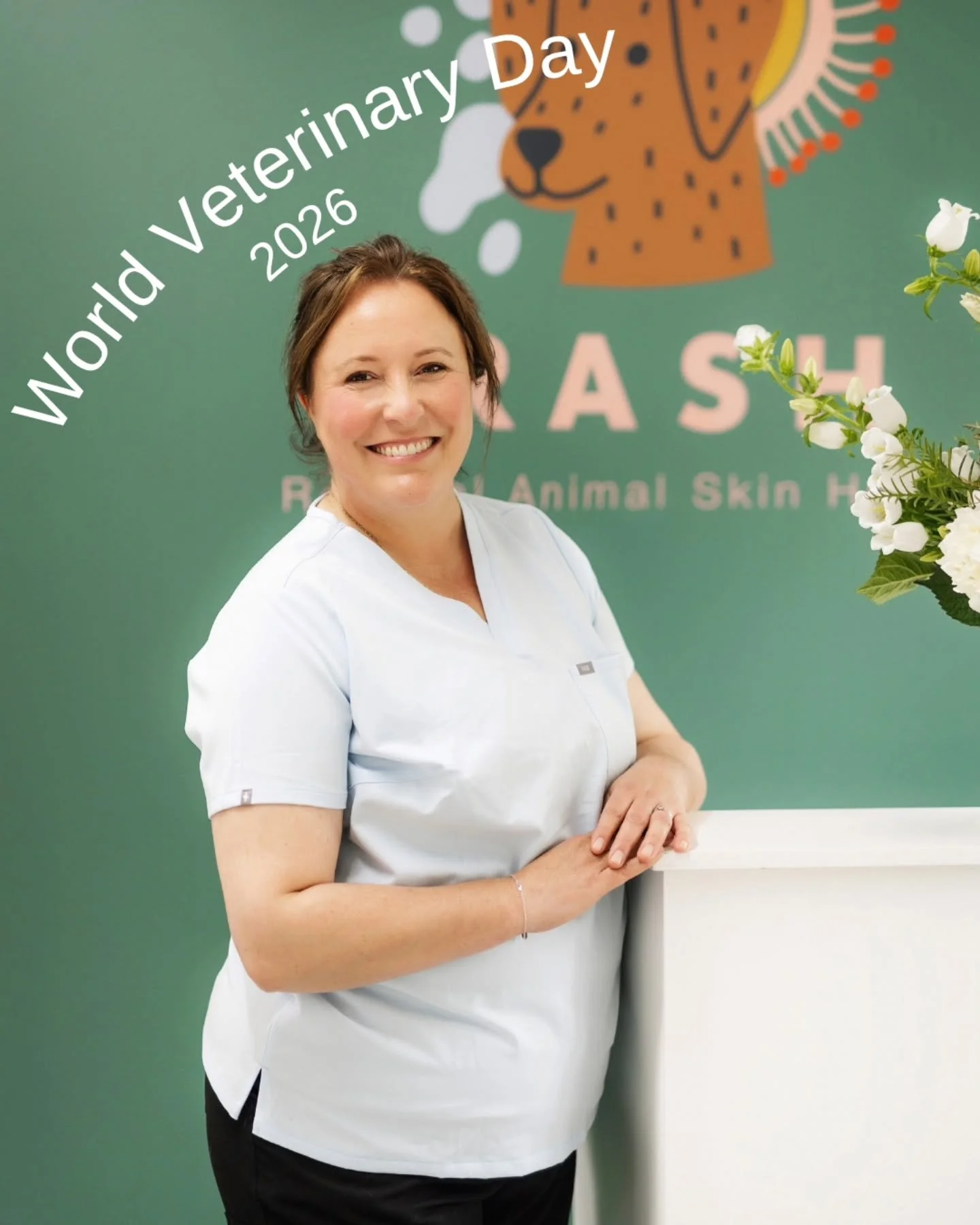 Happy World Veterinary Day to not only our specialist dermatologist, Helen, but to all the veterinarians across the country and around the world. 

Thank you for all the work you do 💚
