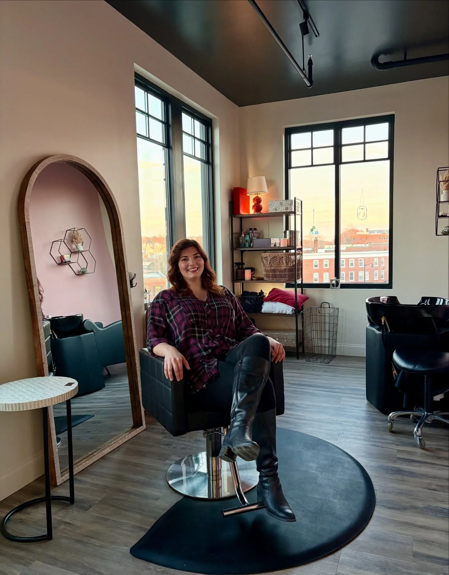 Meet Amelia - the stylist behind the door of Suite Eight! 

Read along to learn more about her and her career as a hairstylist!
