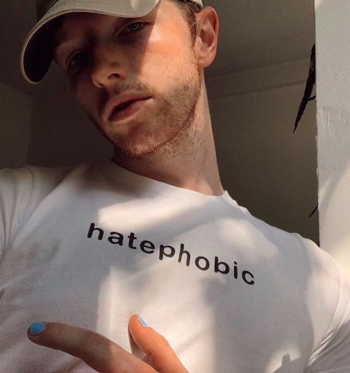 Empowering Genderless Fashion