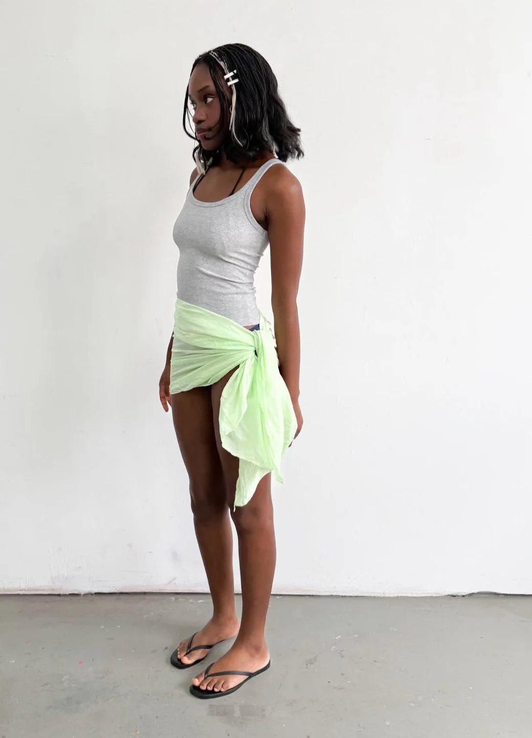 Hip Scarf, Minifalda