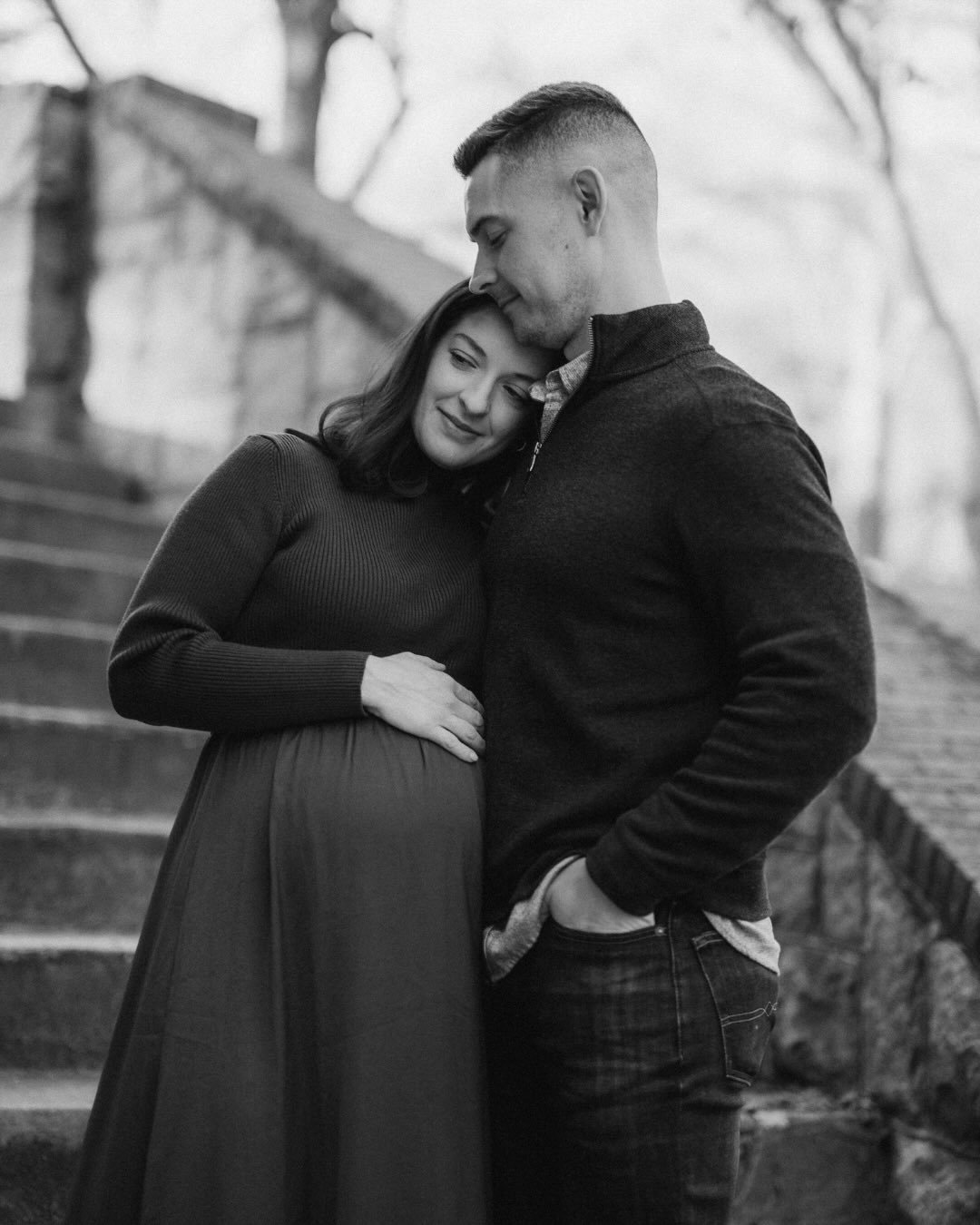 A pregnancy session is a wonderful way to slow down time and capture a glimpse of the time when it was just the two of you, waiting and wondering and hoping and dreaming 🌿

I love the steadiness and calm that radiates from A &amp; A&rsquo;s gallery 