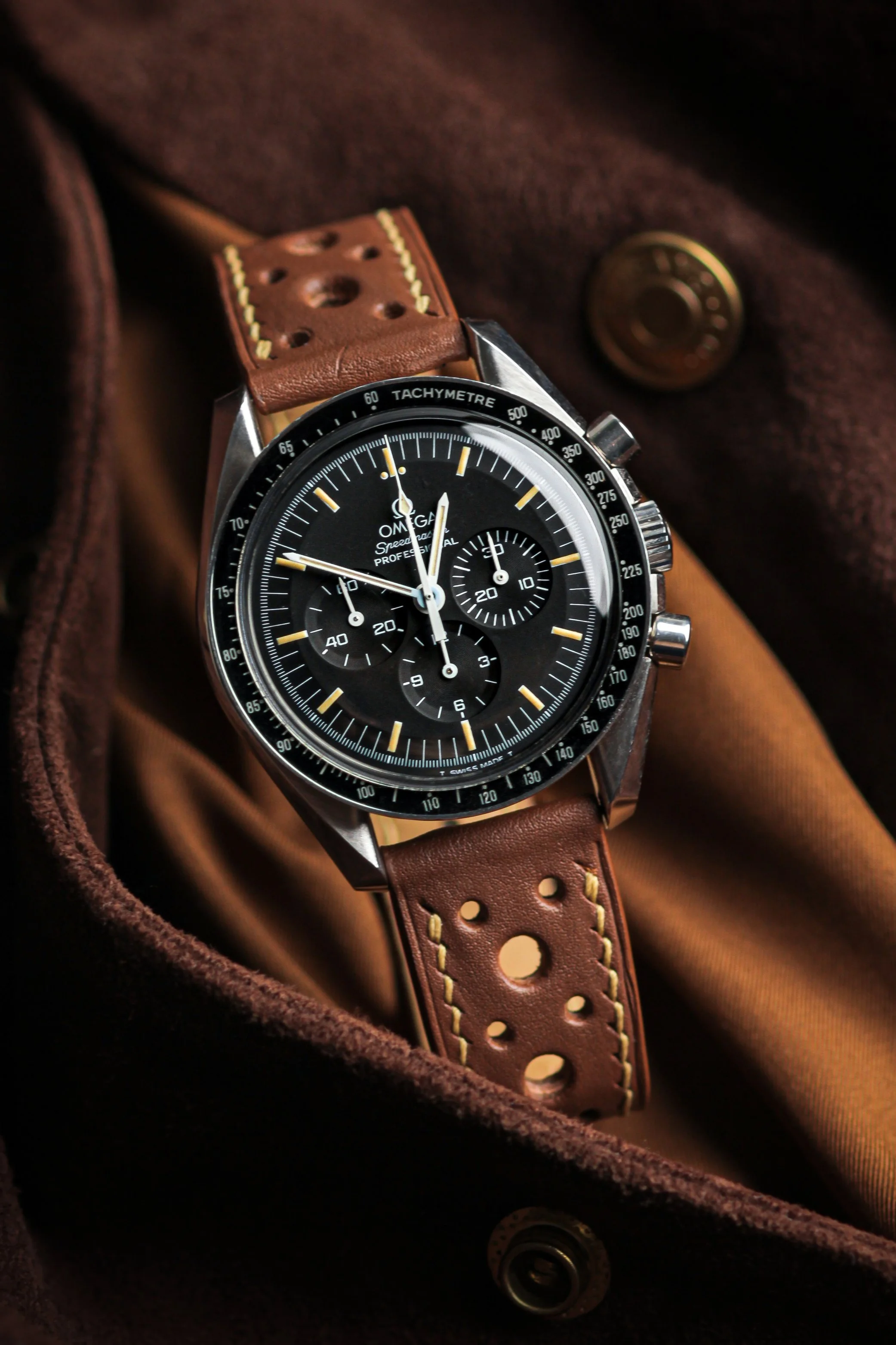 A rally ‘roo for the 1995 Omega Speedmaster