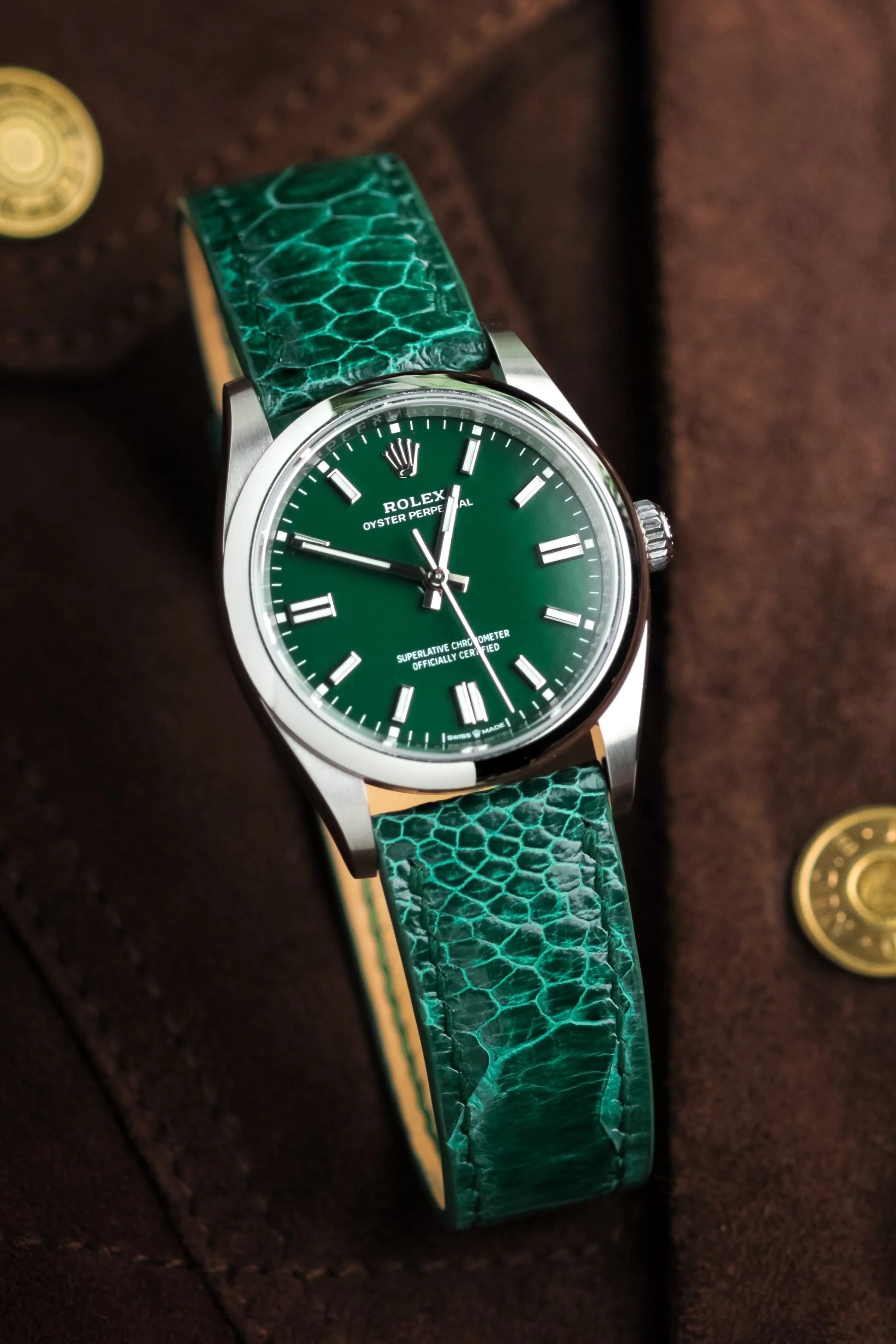 Brilliant green Ostrich for the OP36