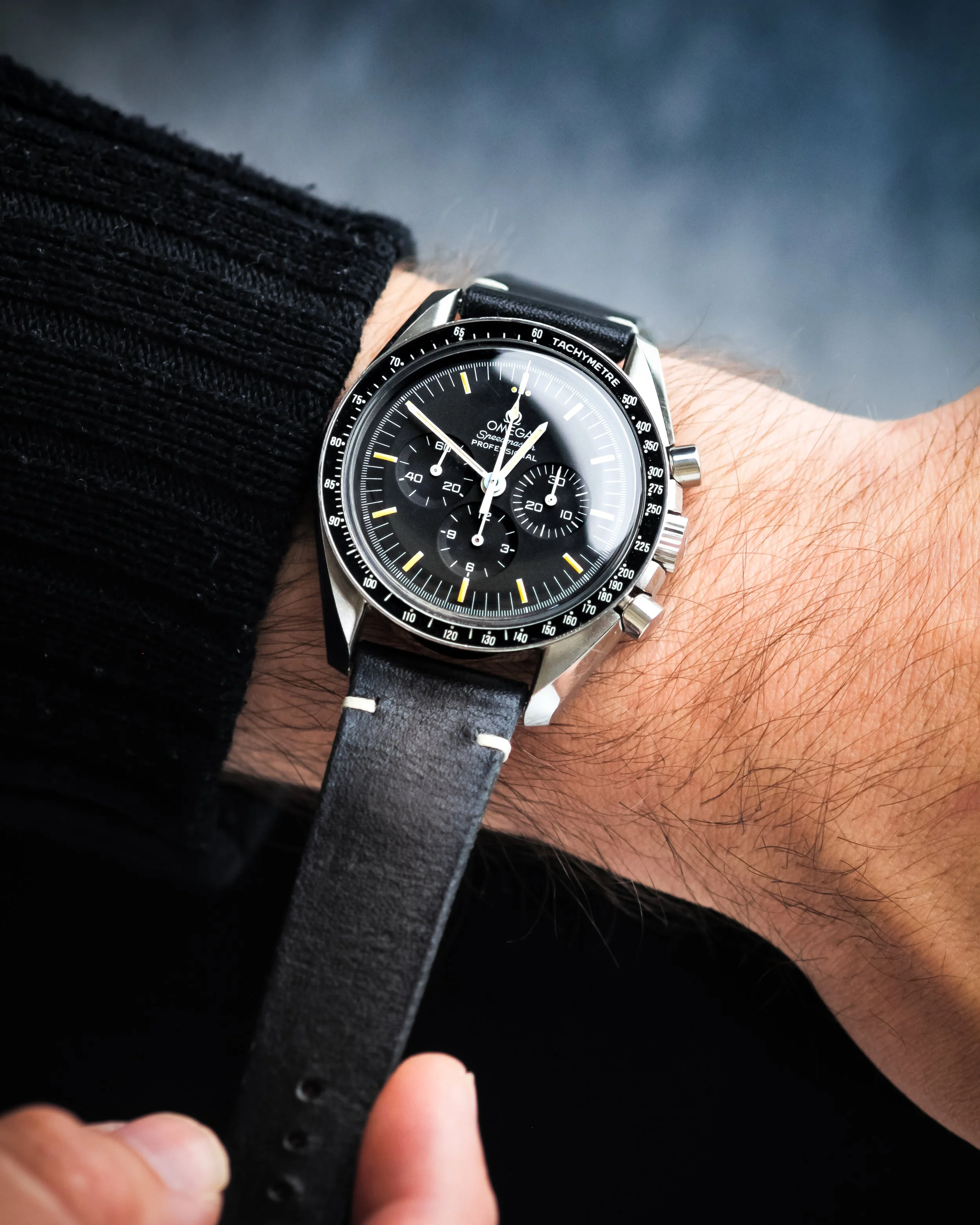 Speedmaster-black-vintage-collection.jpg