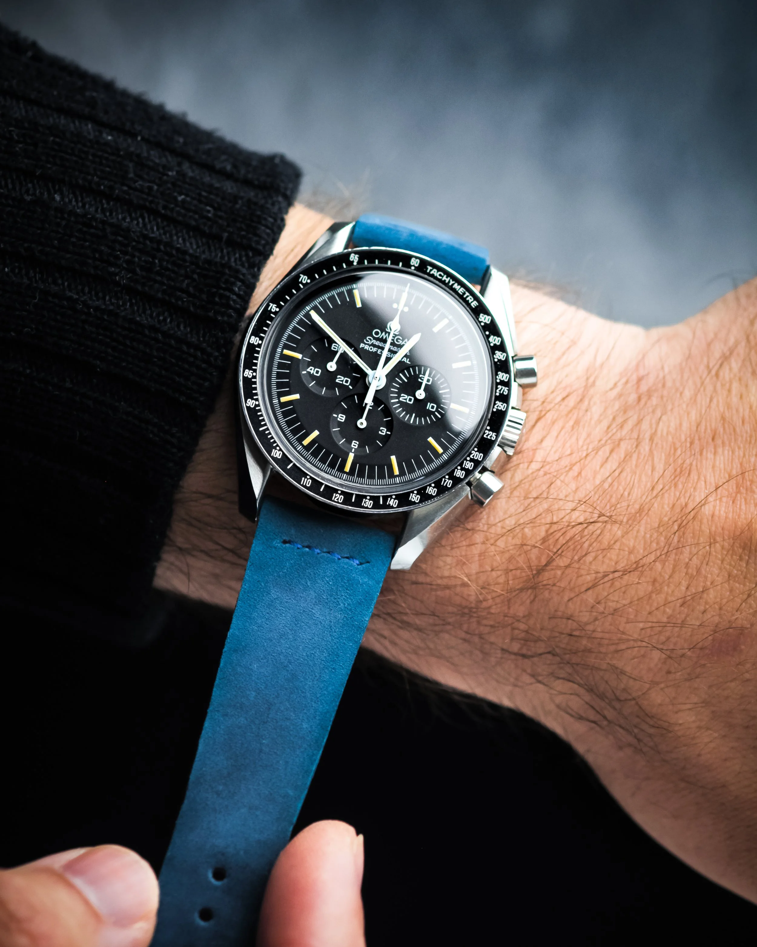 Speedmaster-persianblue-vintage-collection.jpg