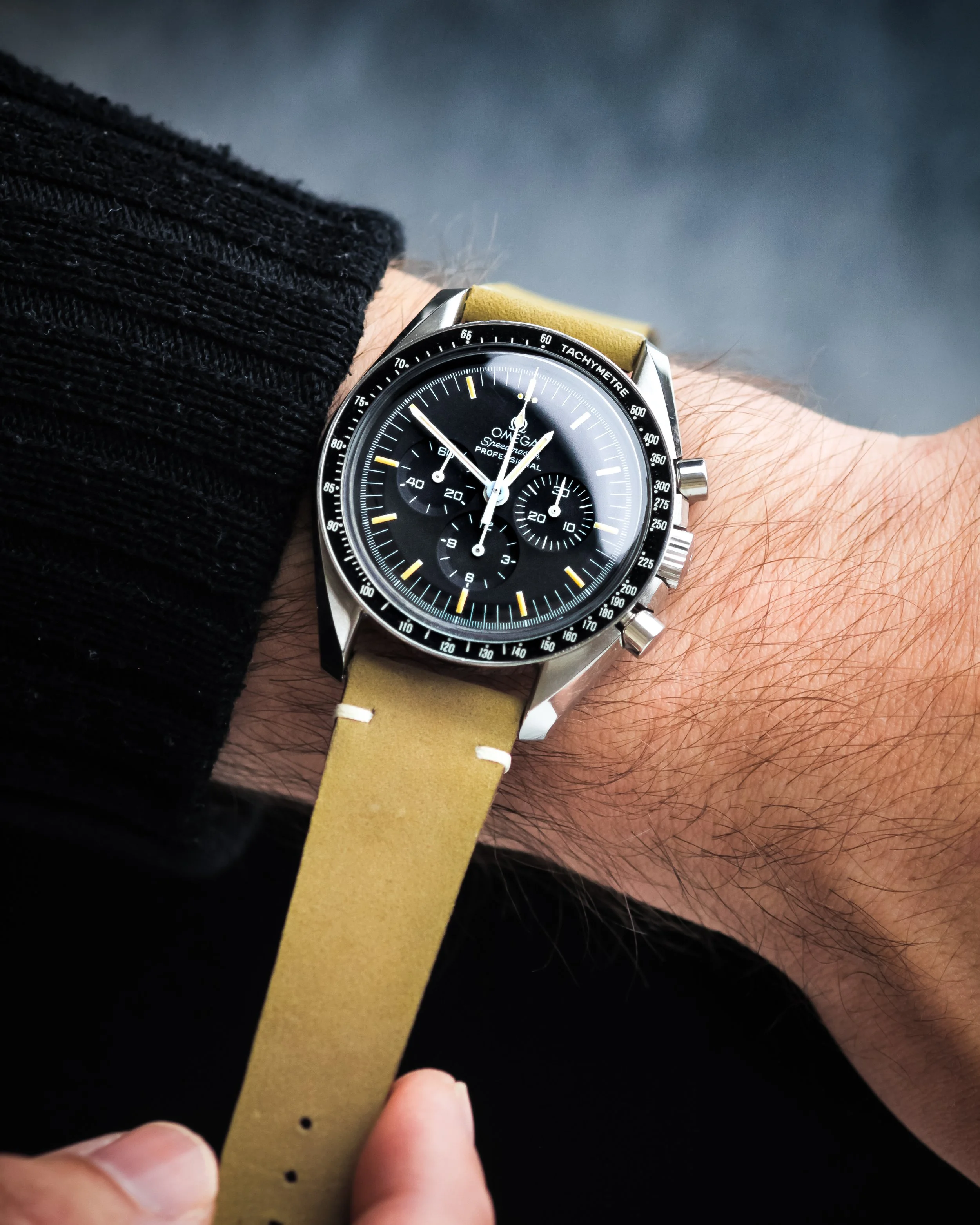 Speedmaster-olive-vintage-collection.jpg