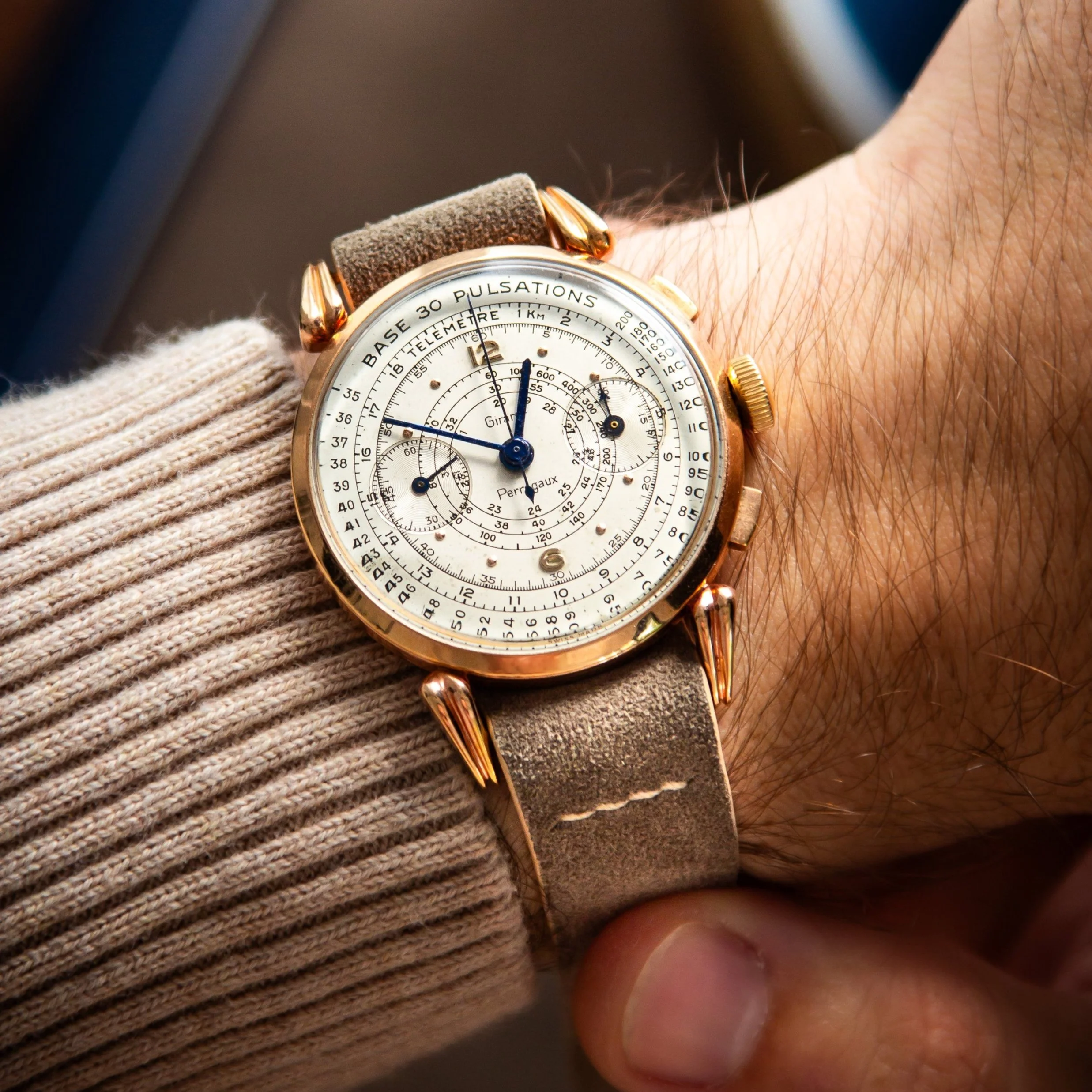 Relaxing with this suede GP combo