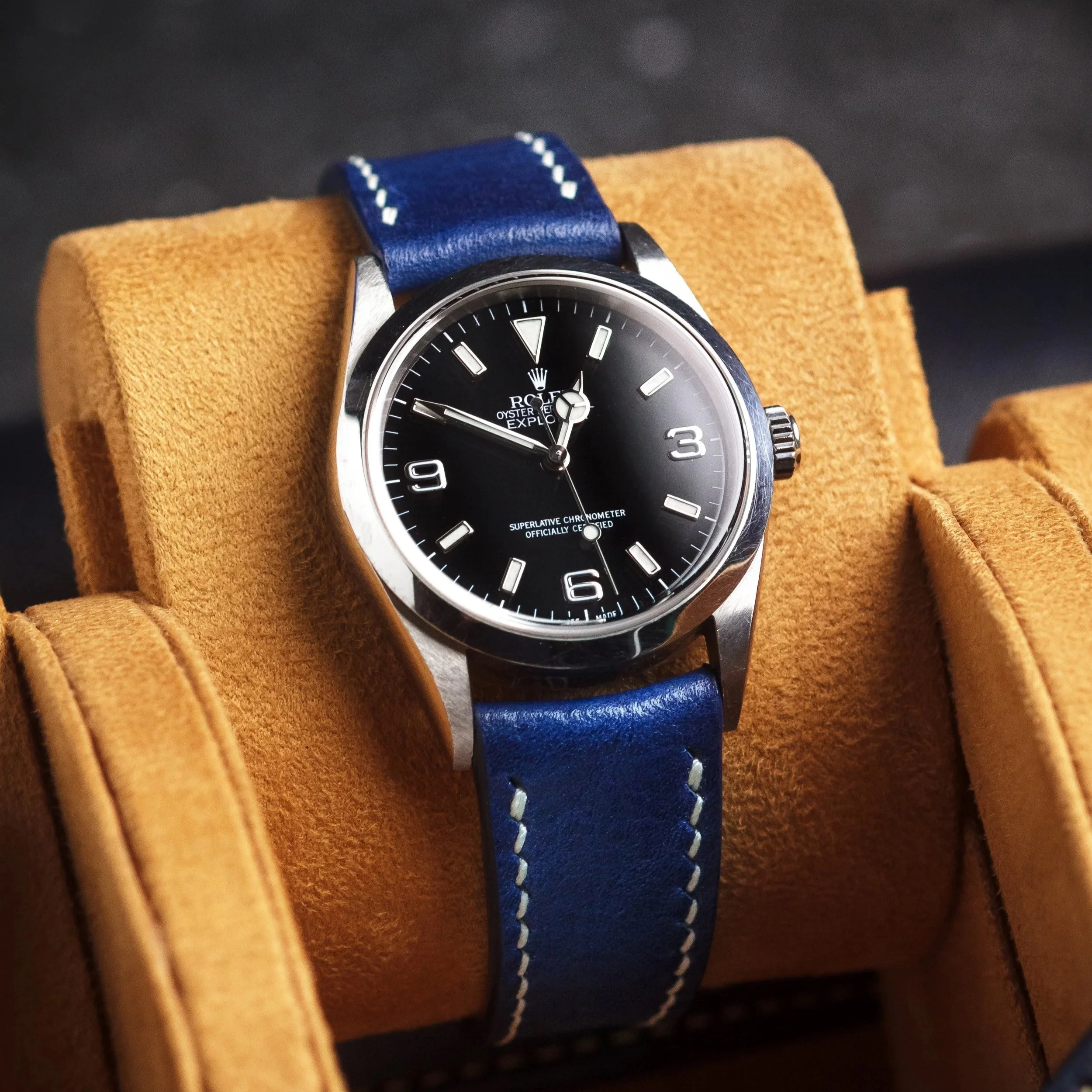 Custom blue leather for the 14270