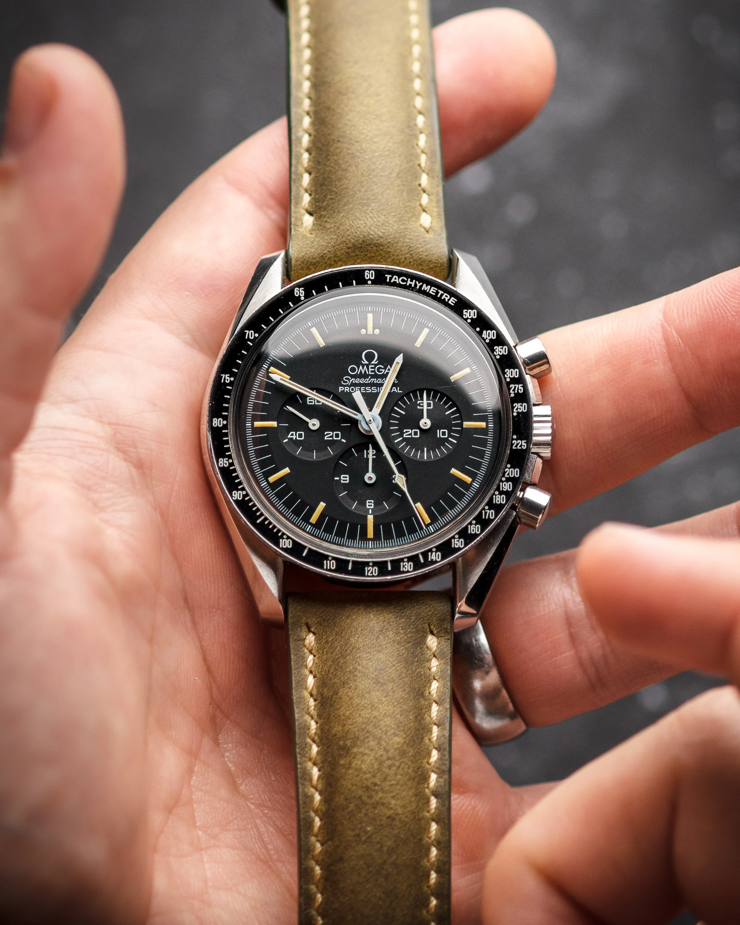 speedmaster_olive_waxedleather-9.jpg