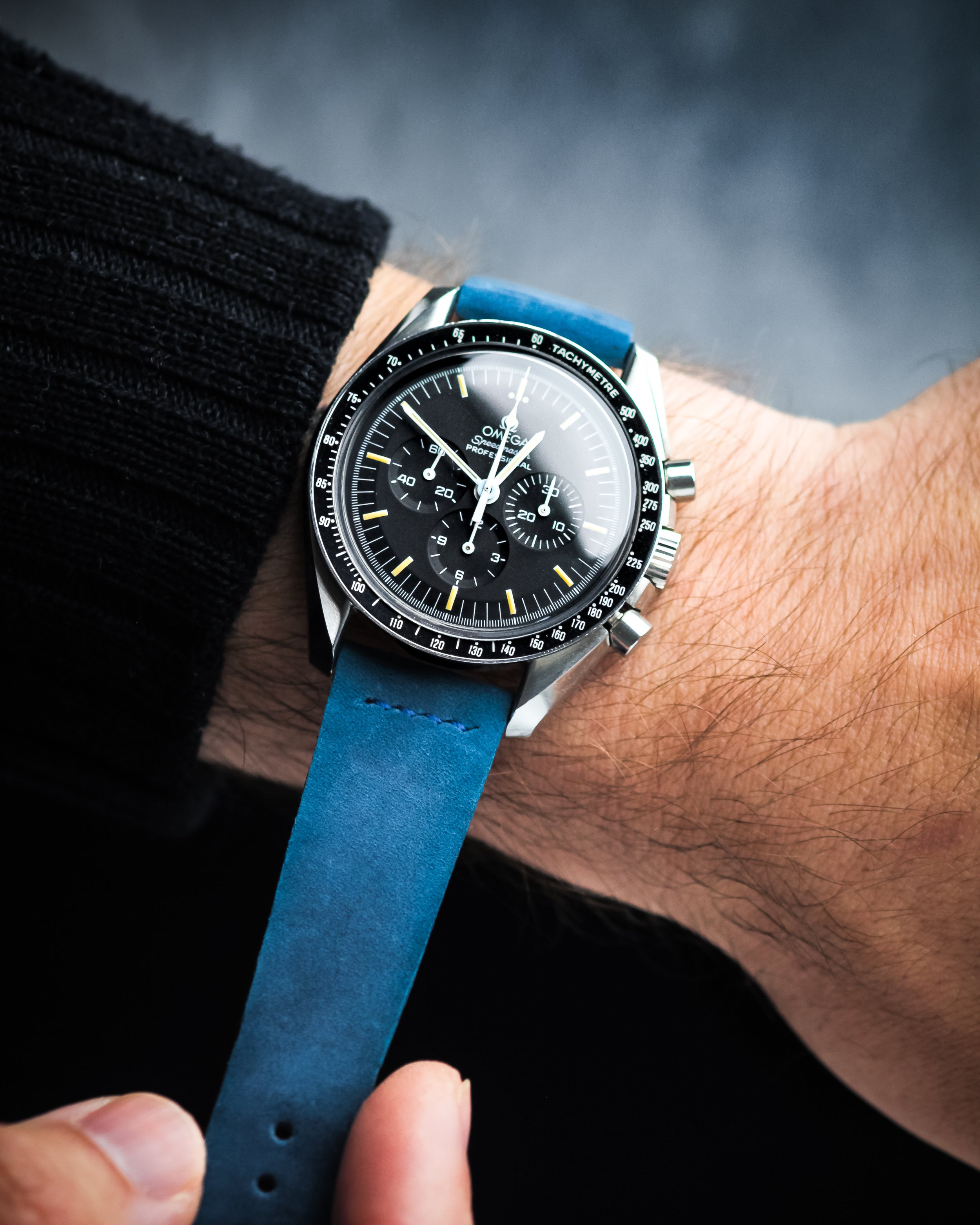 Speedmaster-persianblue-vintage-collection.jpg