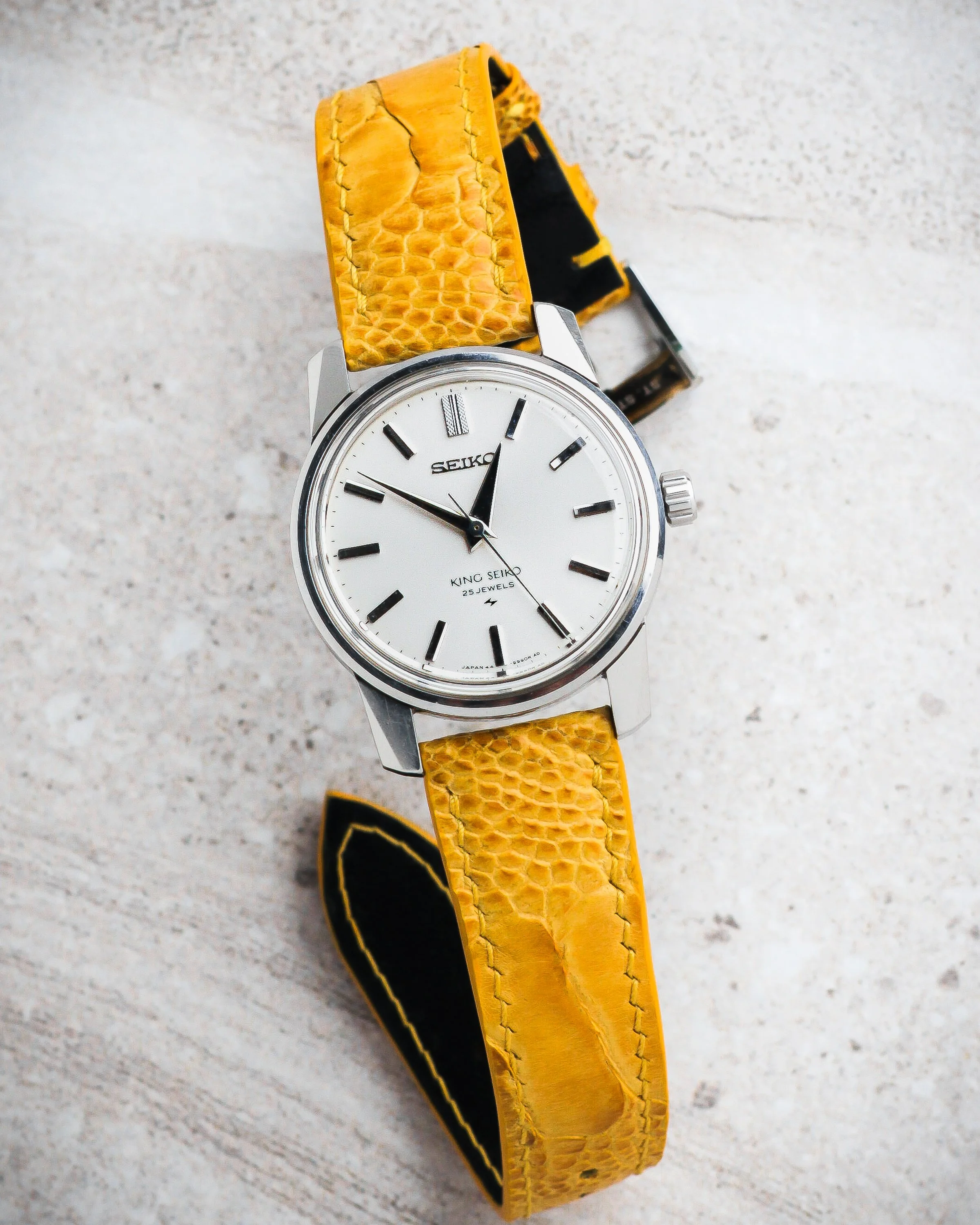 KS-yellow-ostrichnwa-2.jpg