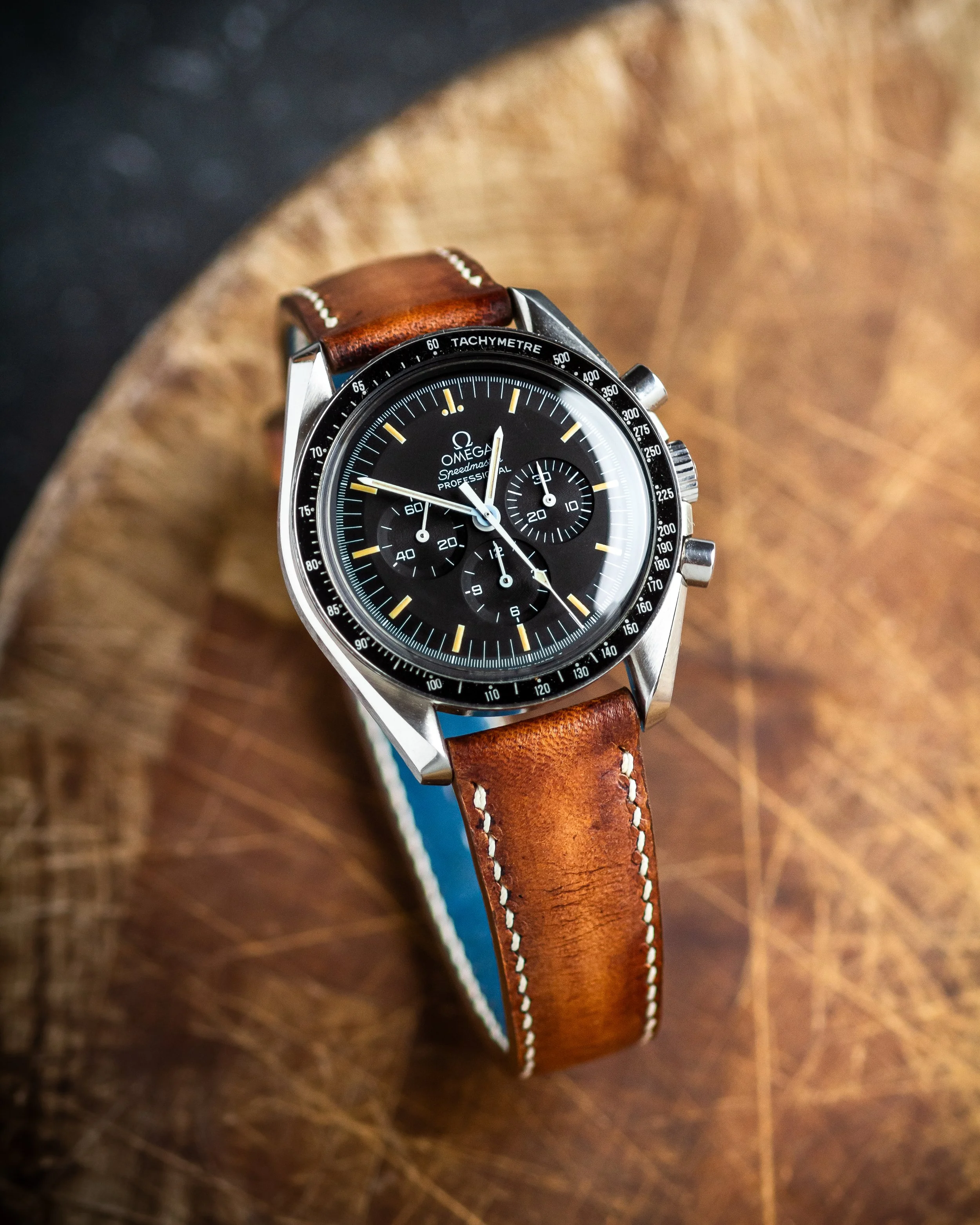 Custom brown for the Omega Speedmaster
