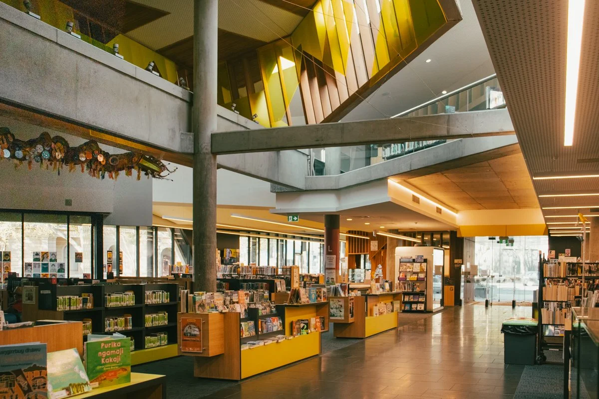 bendigo library main foyer area