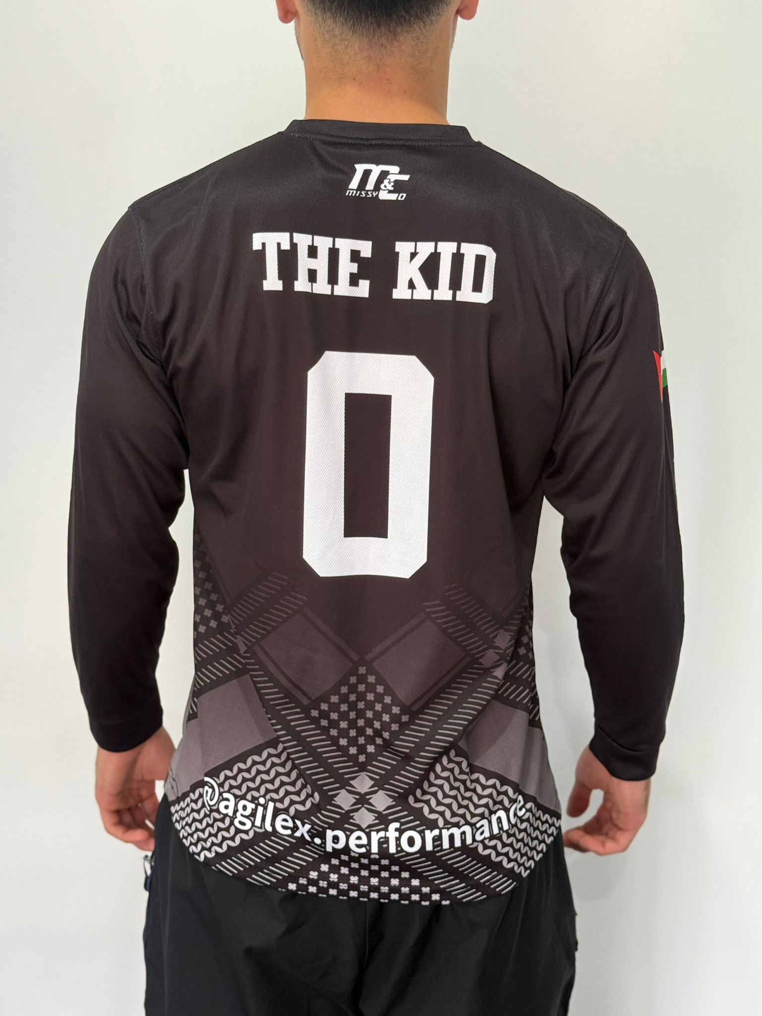 WhatsApp Image 2025-12-12 at 22.55.17_8bdc9a43.jpg