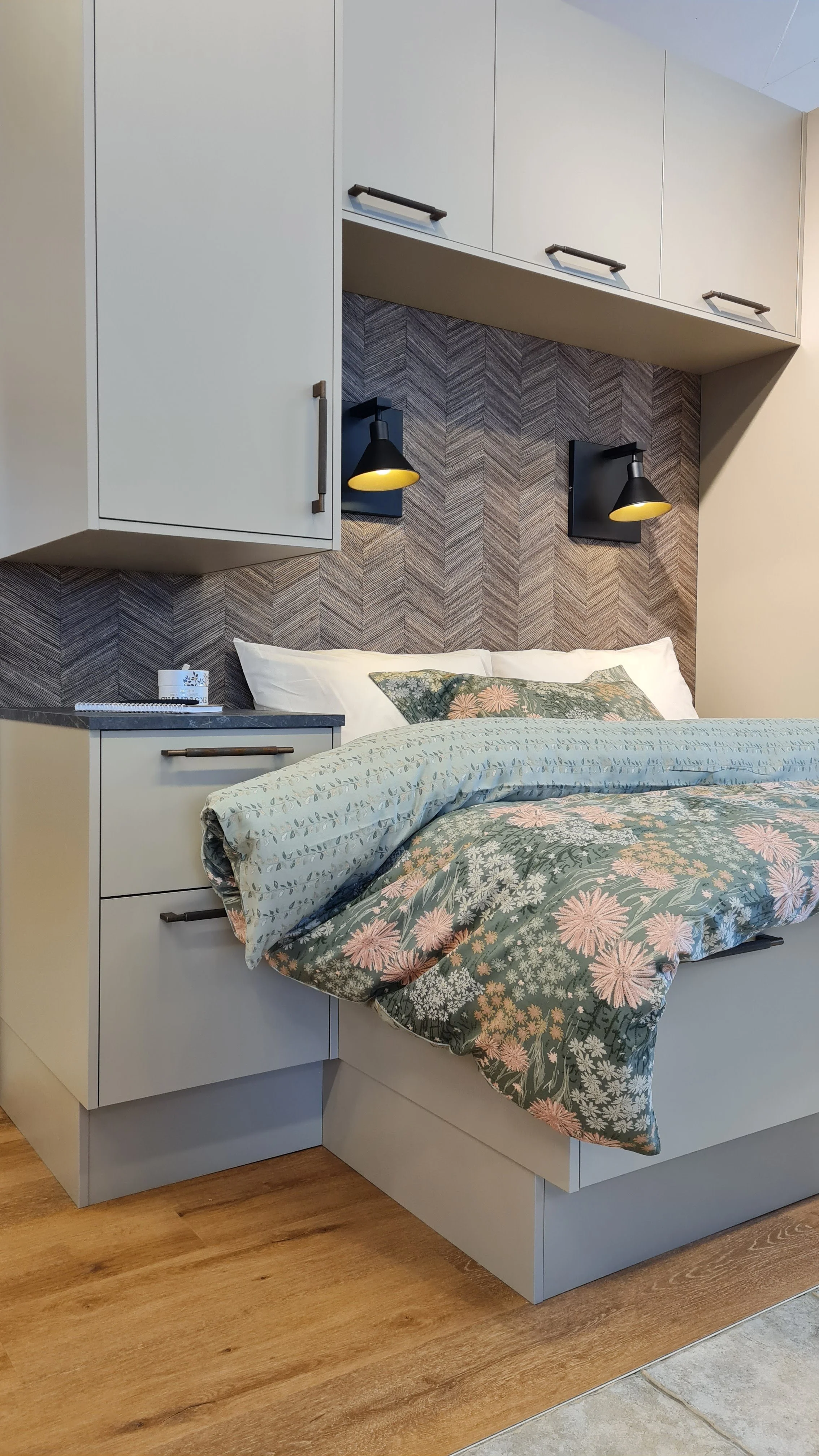 Nettoline Trend garderobe til soverom