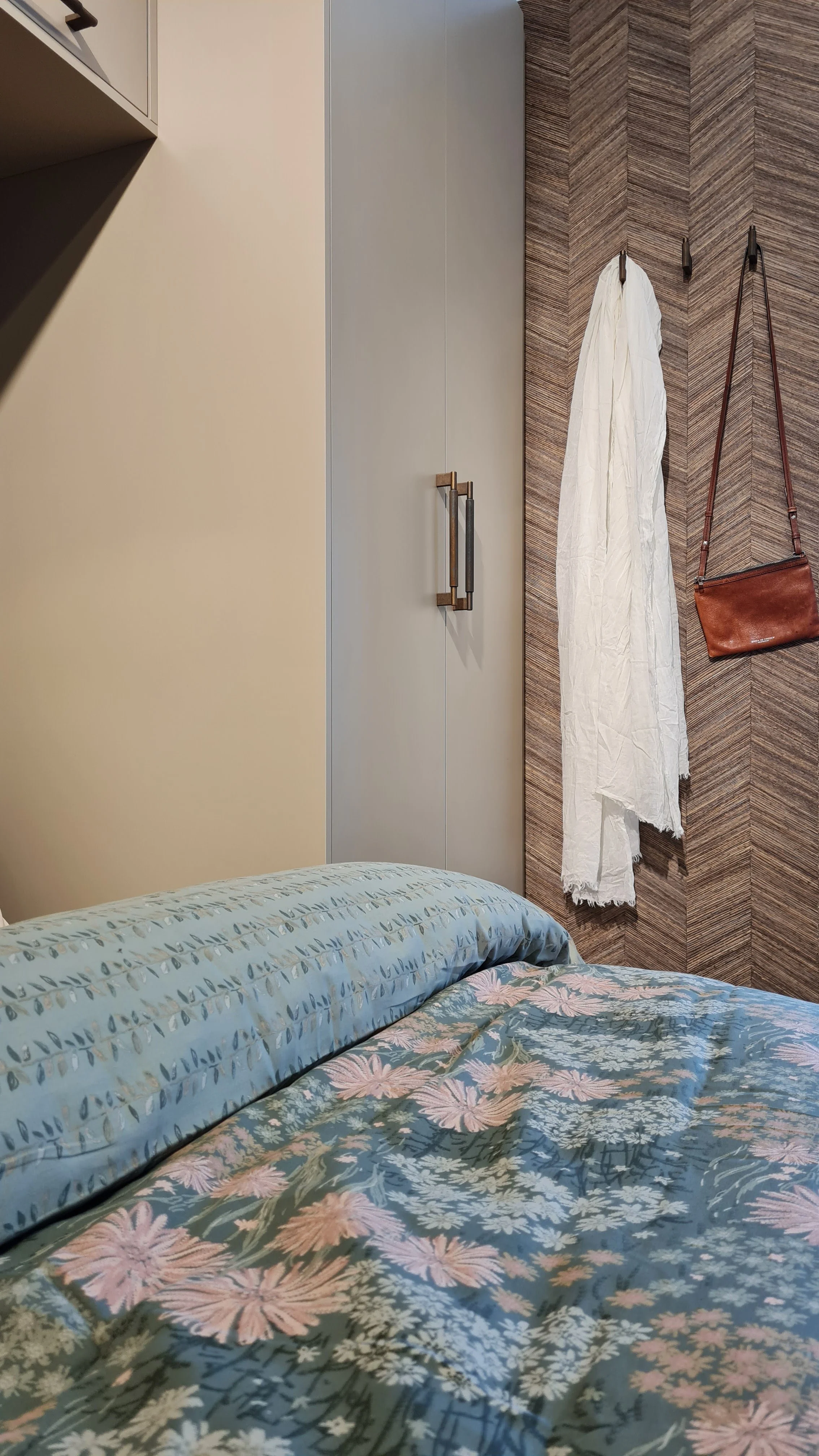 Nettoline Trend garderobe til soverom