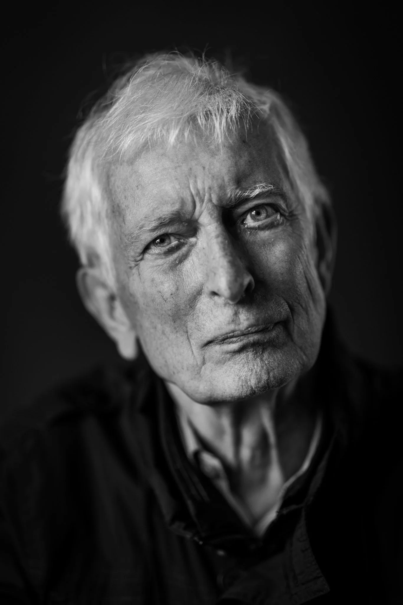 «Fotograf Arveschoug (86)»
Sølv
90p