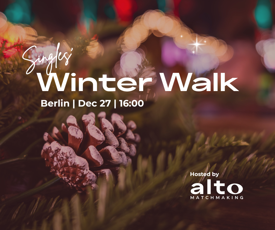 Singles Winter Walk: Berlin Christmas Market