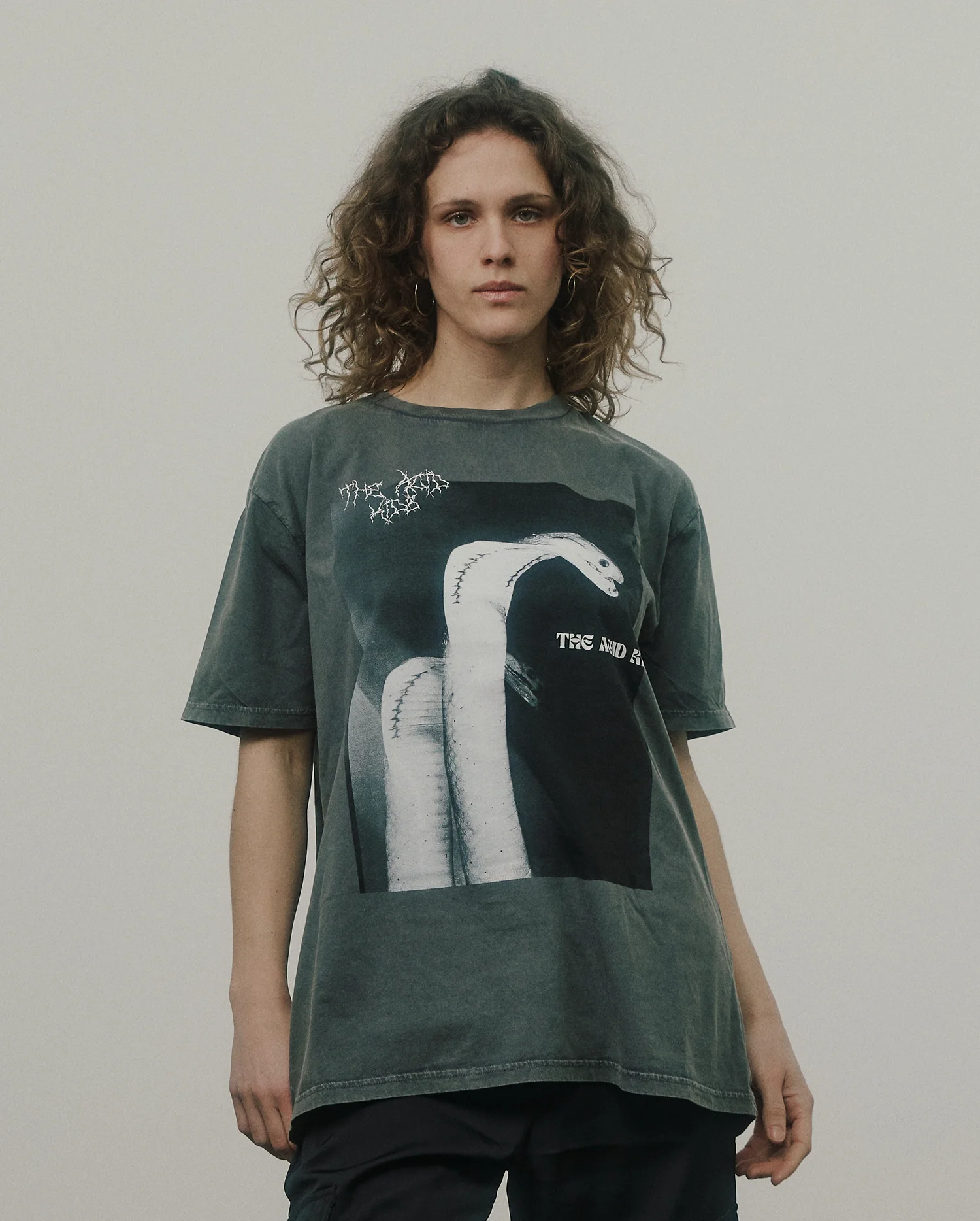 THE ACID KIDS – [T-Shirt x Grey]