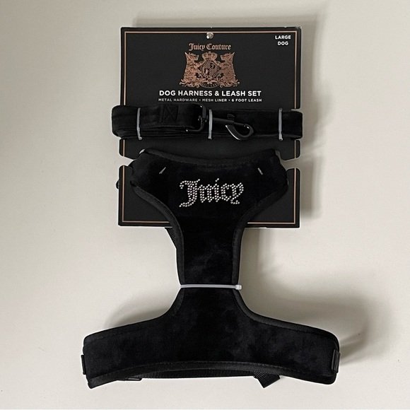 Black Velour Large Harness