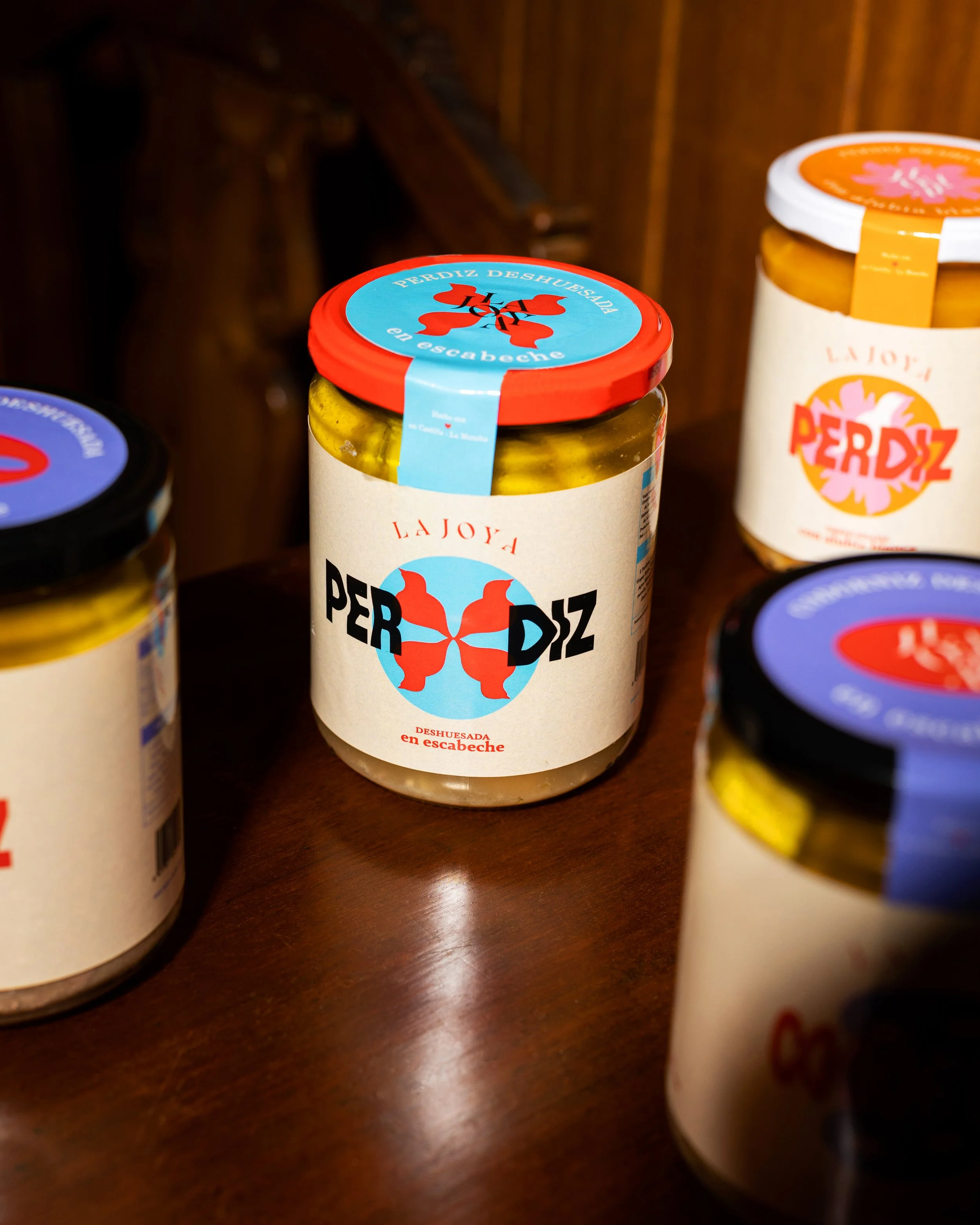 Packaging design x LAJOYA