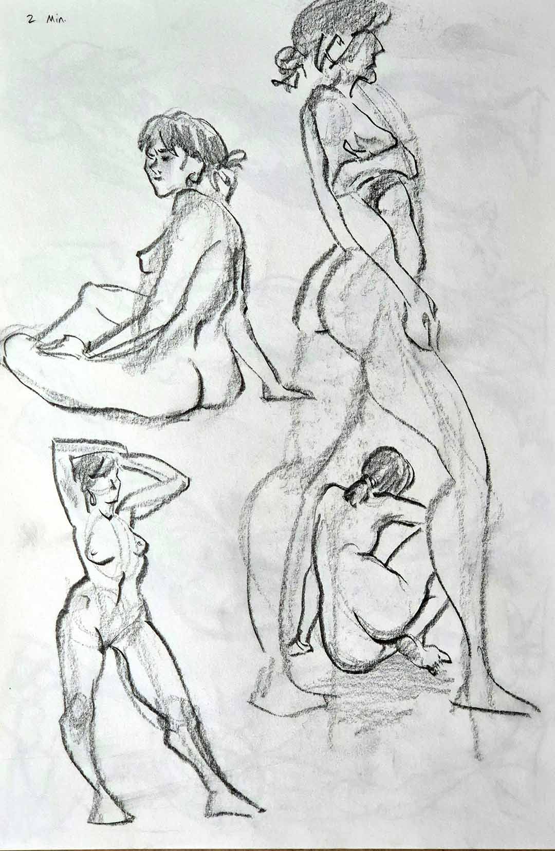 Skizze von vier Frauen in verschiedenen Posen, zeichnerisch dargestellt, mit Notiz '2 Min.' in der oberen linken Ecke.