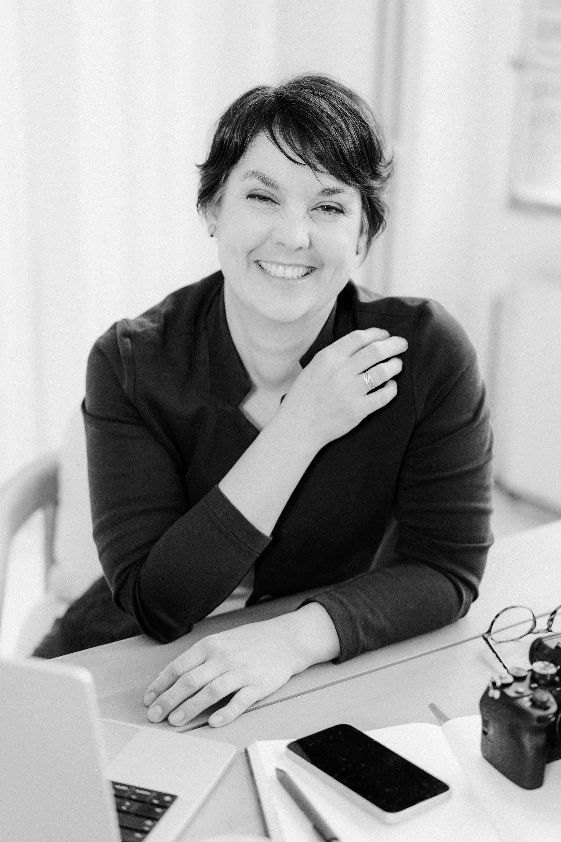 07_Zirkel Branding Fotoshoot-Studio Solingen mit Nicole Nerger-Familien-Fotografin.jpg