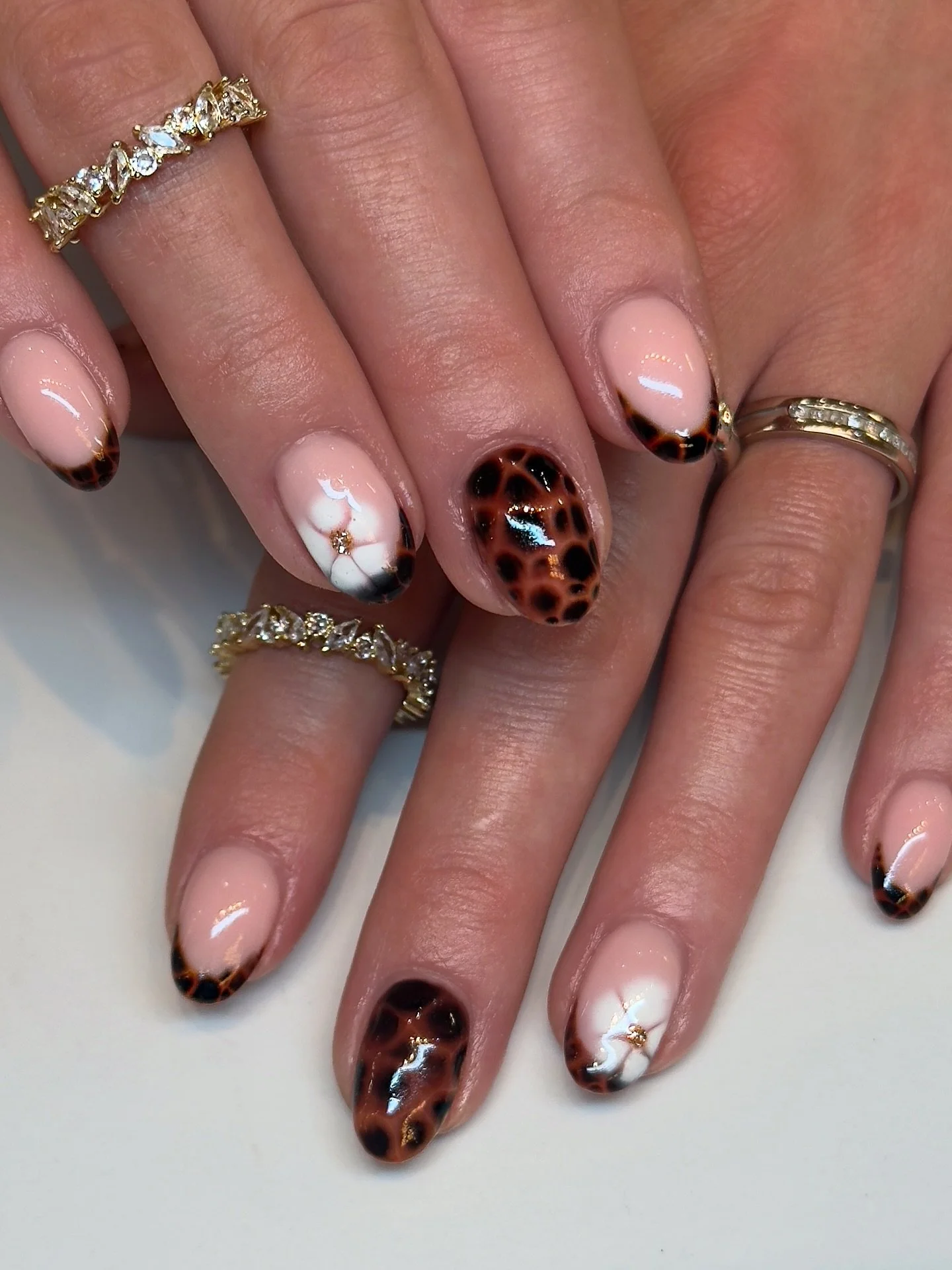 Our client&rsquo;s natural BIAB set with a simple, classy design while she grows her nails out. You&rsquo;ll see amazing length difference after just 3 weeks! Post-nail care is key&mdash;avoid harsh chemicals, bleach, and treat them gently for the be