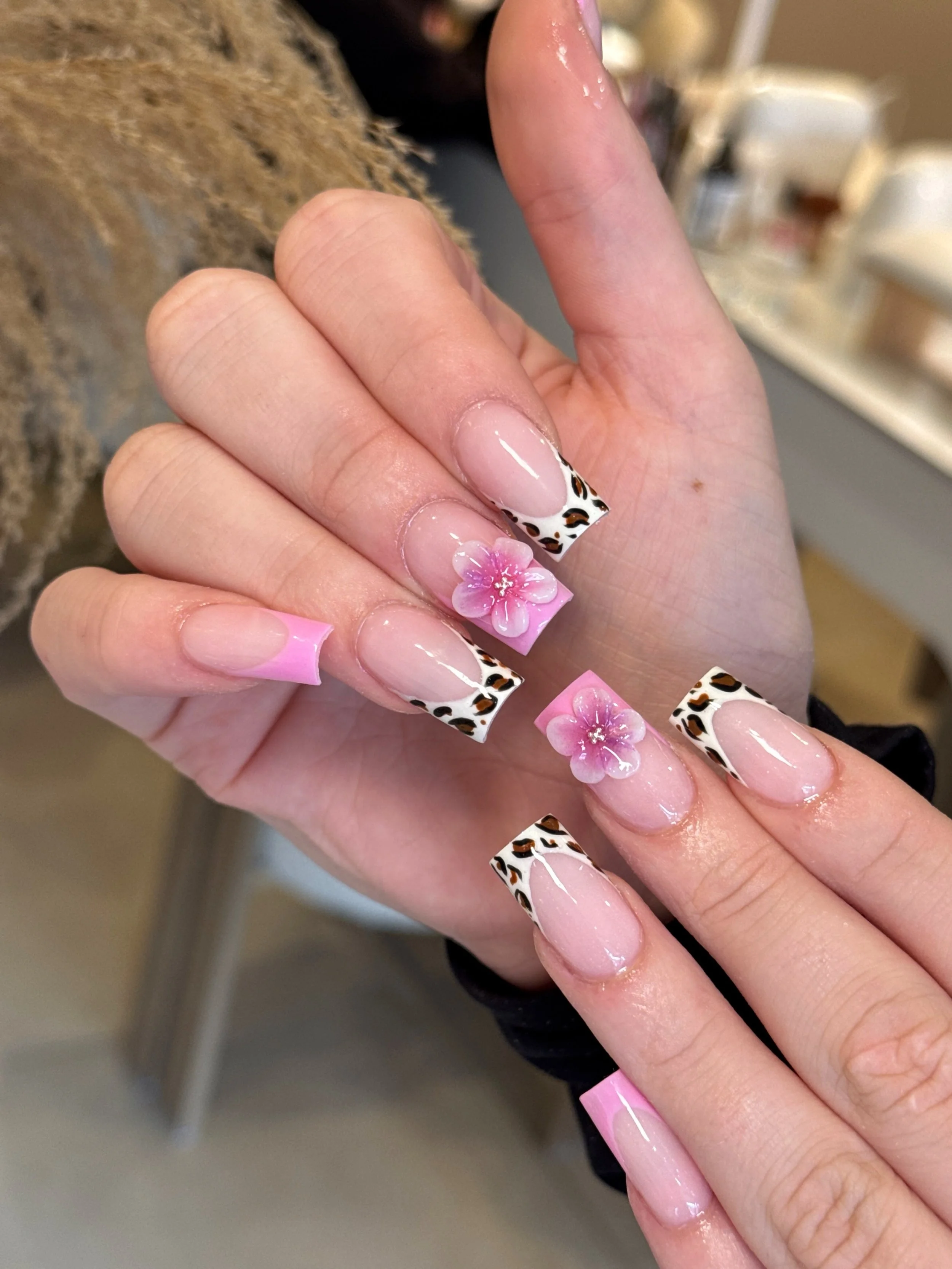 🌸✨🎀🤍

Service: Any service + complex design 30min
📍 34 Harlestone Road, NN5 7AG
🔗 Book your next set via the link in bio
☎️ 01604 796626

#nail #nailsnailsnails #northamptonuk #nailsart #3dnailart