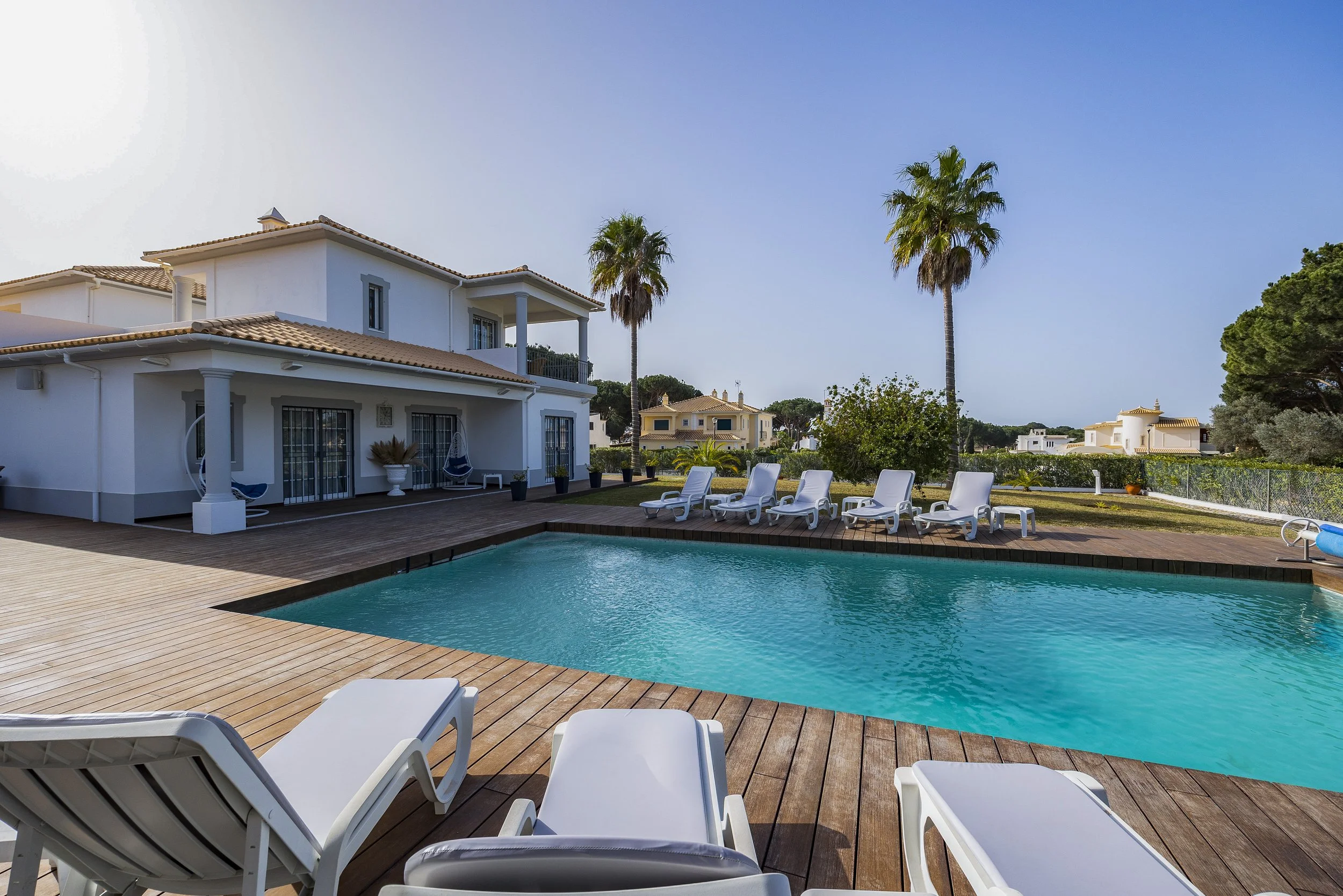 Villa 1.jpg