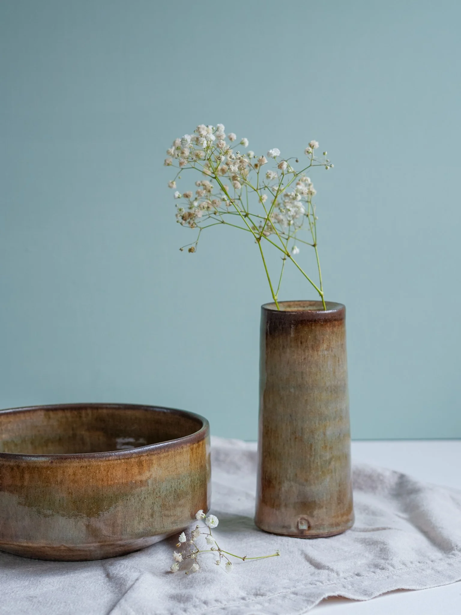 ian_axton_pottery_yellow1-5.JPG