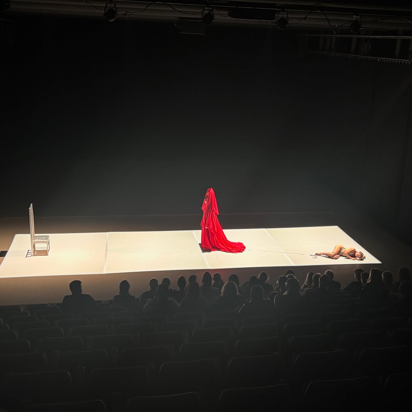 🧚🧚

@o.festival.rotterdam &amp; @schuurhaarlem