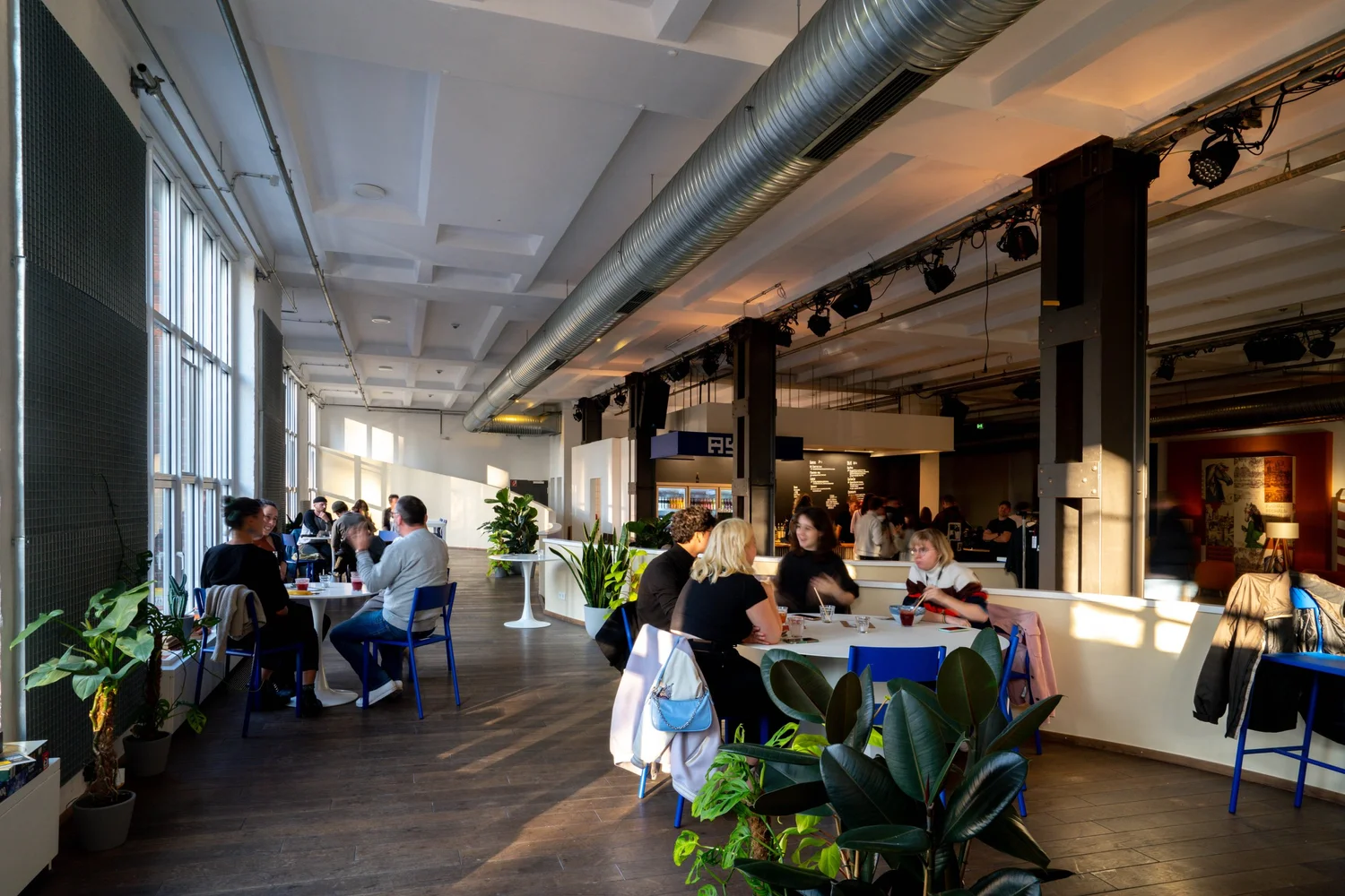 Afterwork Drinks bei AYNI Coffee
