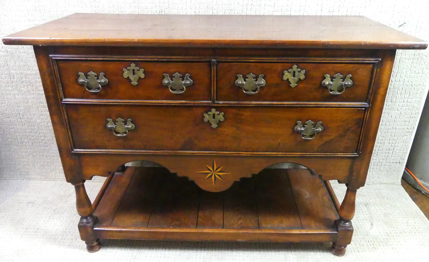 Walnut Server