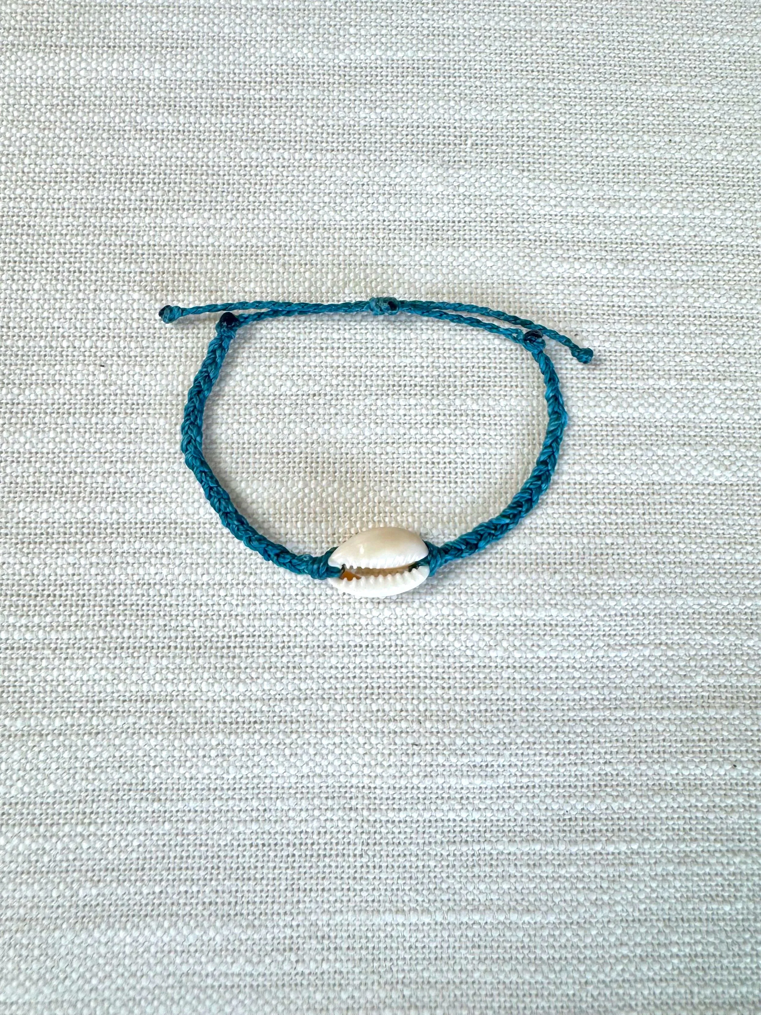 Navy Blue, Thick Braided Shell Bracelet