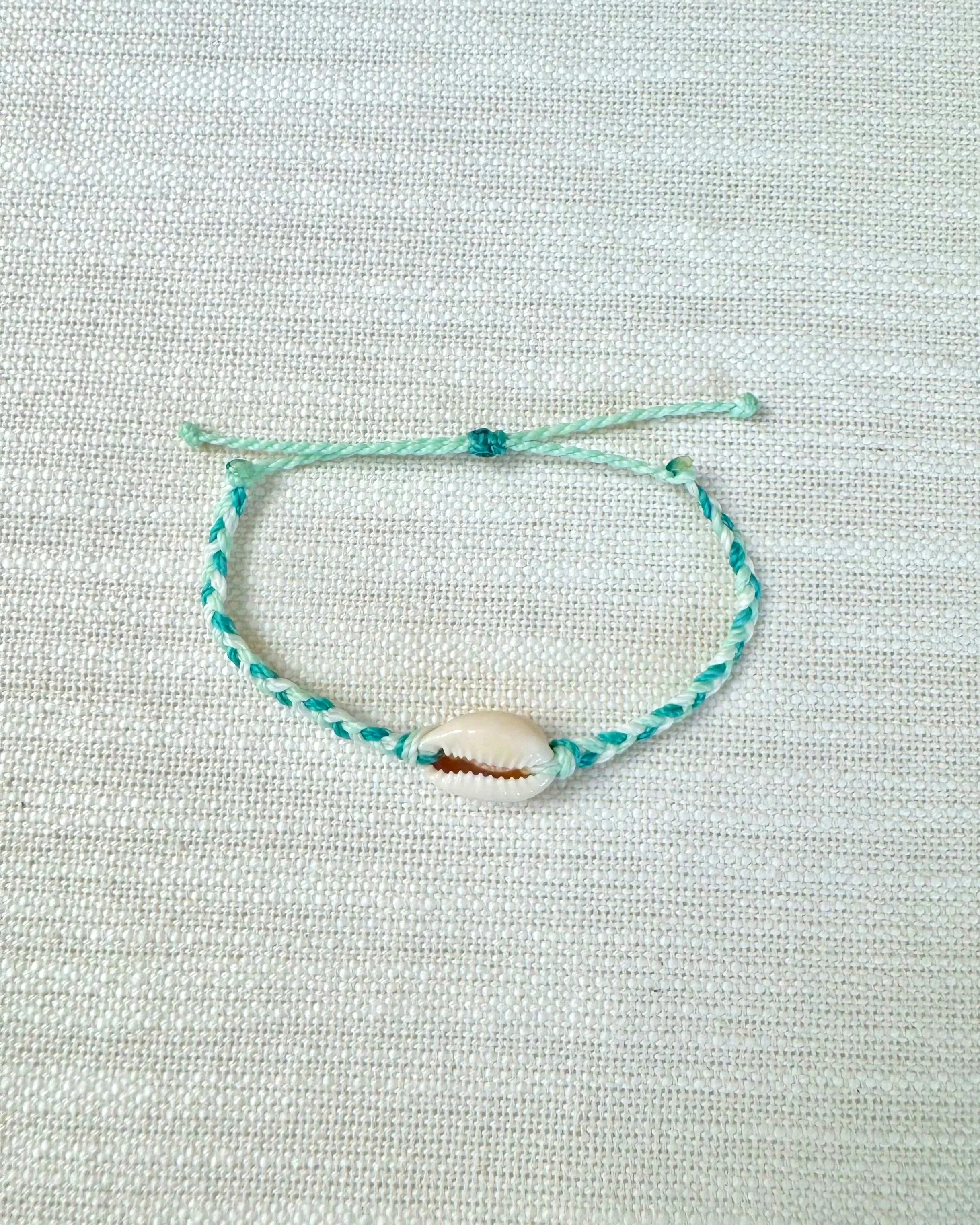 Breaking Waves, Thick Braided Shell Bracelet