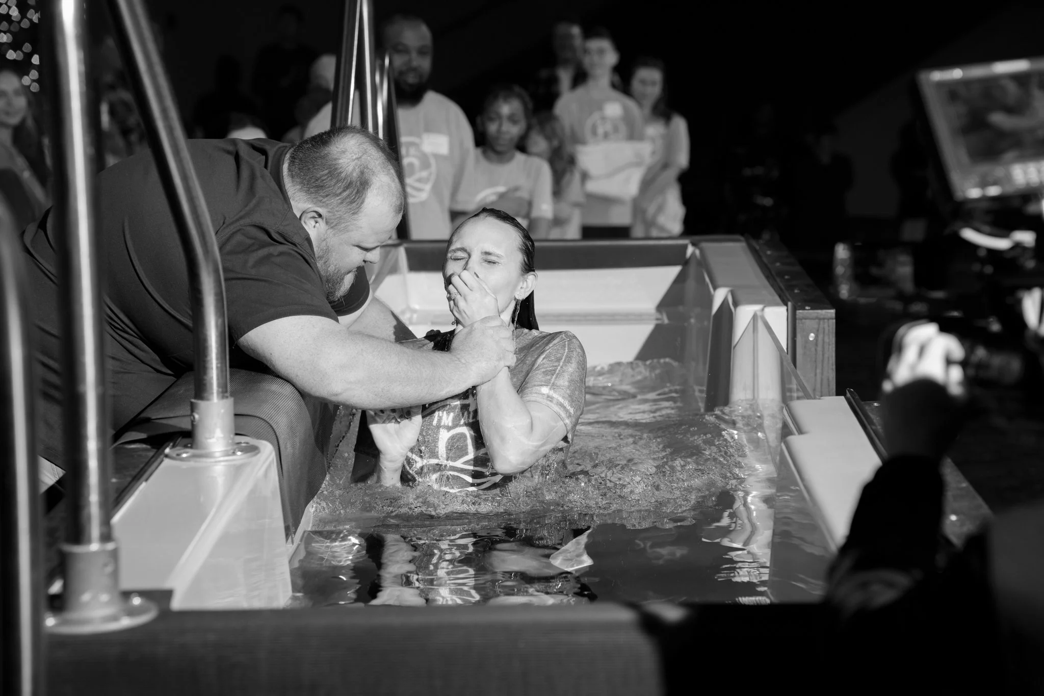 CHANGE YOUR STORY 🌊📰 

Baptisms are happening THIS Sunday, December 21 during both the 9AM &amp; 11AM services. This is a powerful moment to publicly declare faith and celebrate new life in Christ.

Baptism Class &amp; T-Shirt Pickup will take plac