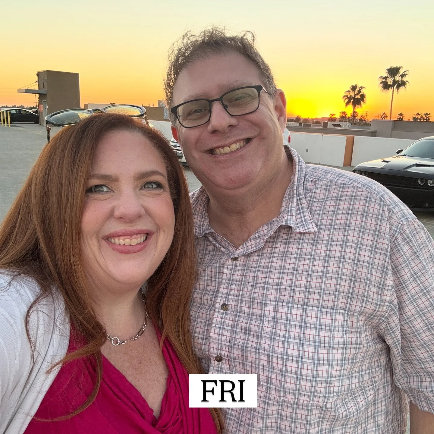 ❤️💘💟❣️ loved this weekend 

Friday @therealcharnick &amp; I saw #ilizaschlesinger at @breaimprov which was awesome &amp; hilarious 🤣

Saturday we had an impromptu cozy breakfast at LB fave / institution @hofs_hut (my lifelong fave) and then I deli