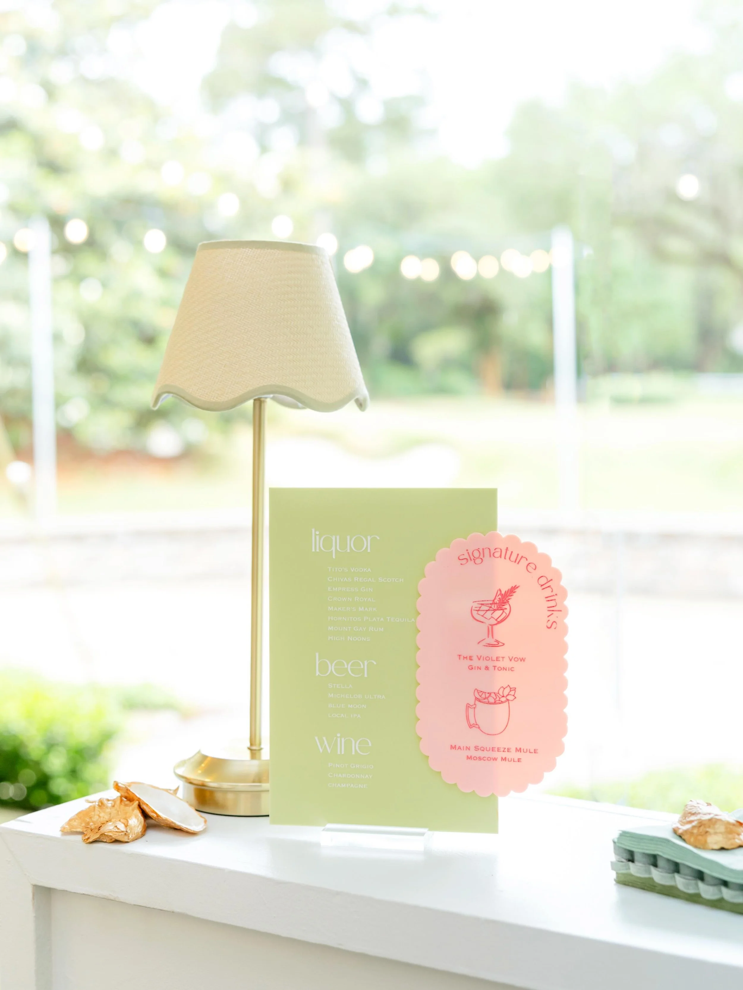 Cheers to one year as the Husos!🥂 It&rsquo;s hard to believe it&rsquo;s  been a year since we debuted our Sage Green Scallop Rattan lamps &amp; simple rattan napkin rings! What an unforgettable night celebrating Catherine &amp; Logan!
