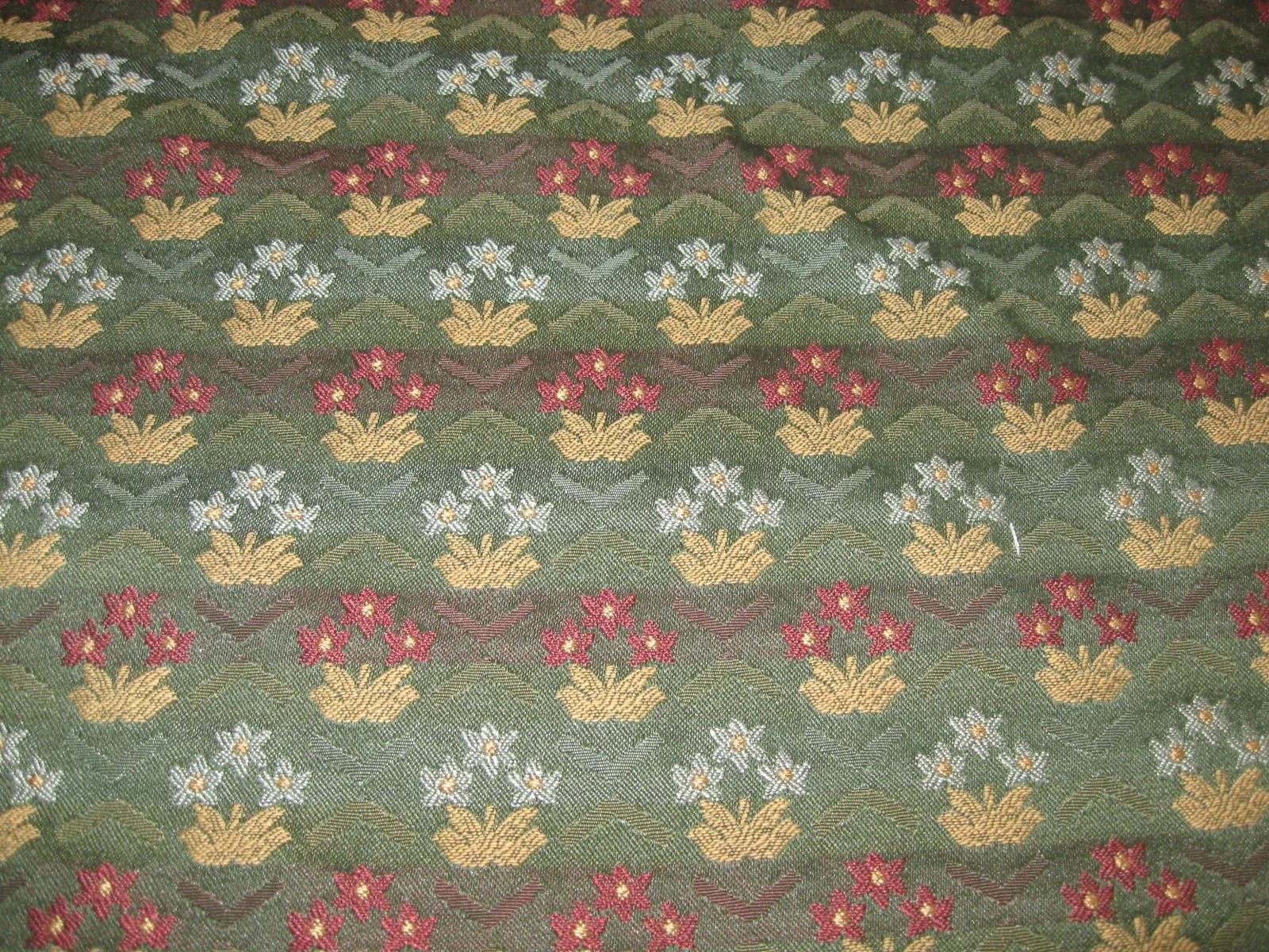 Tapestry 560