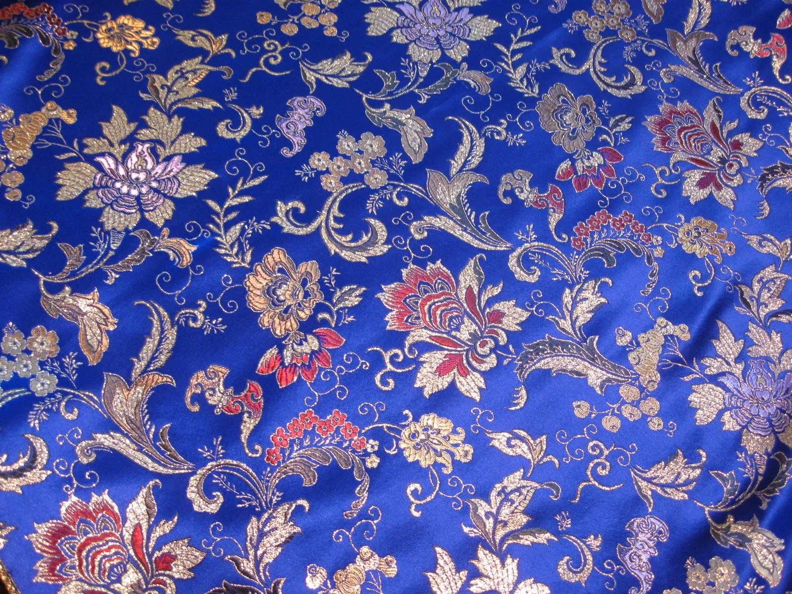 Brocade 726