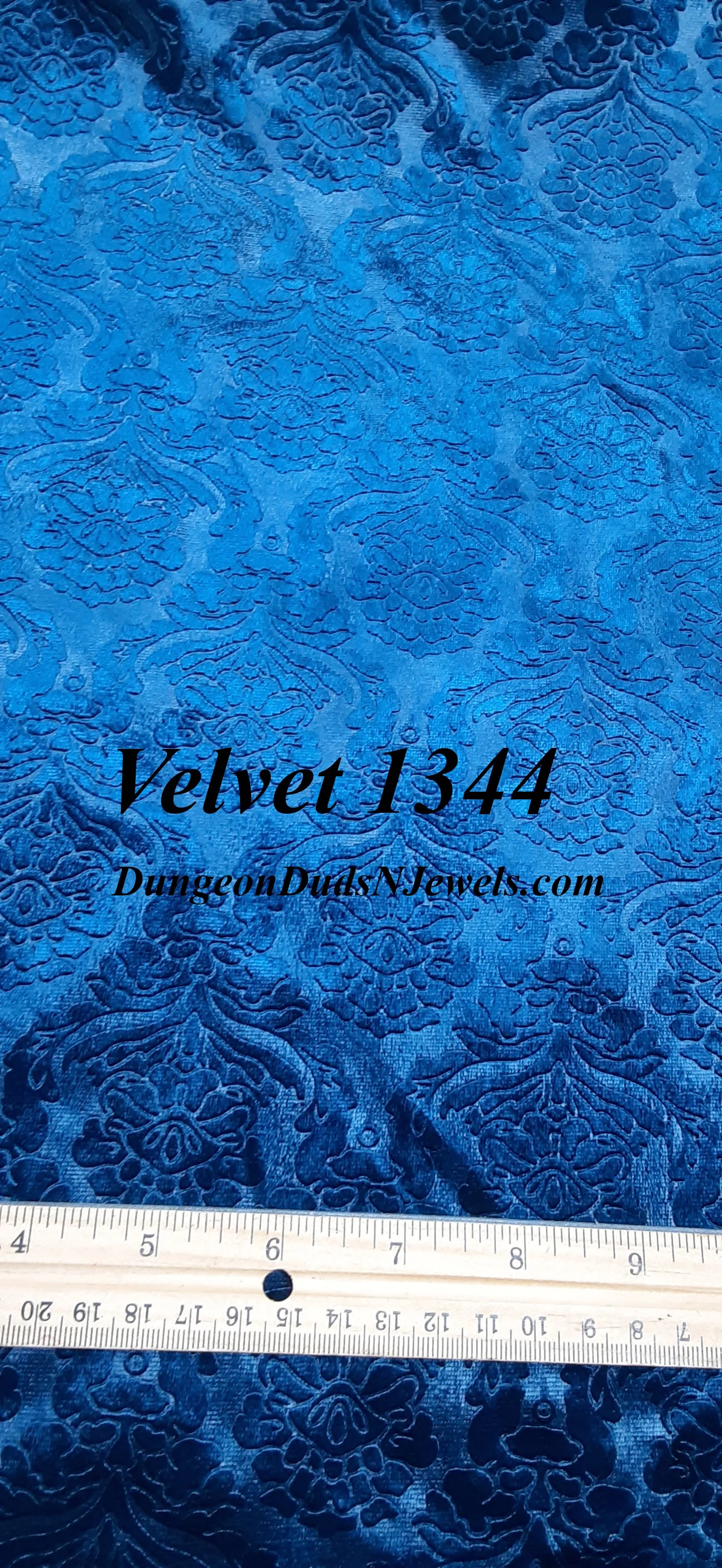 Velvet 1344