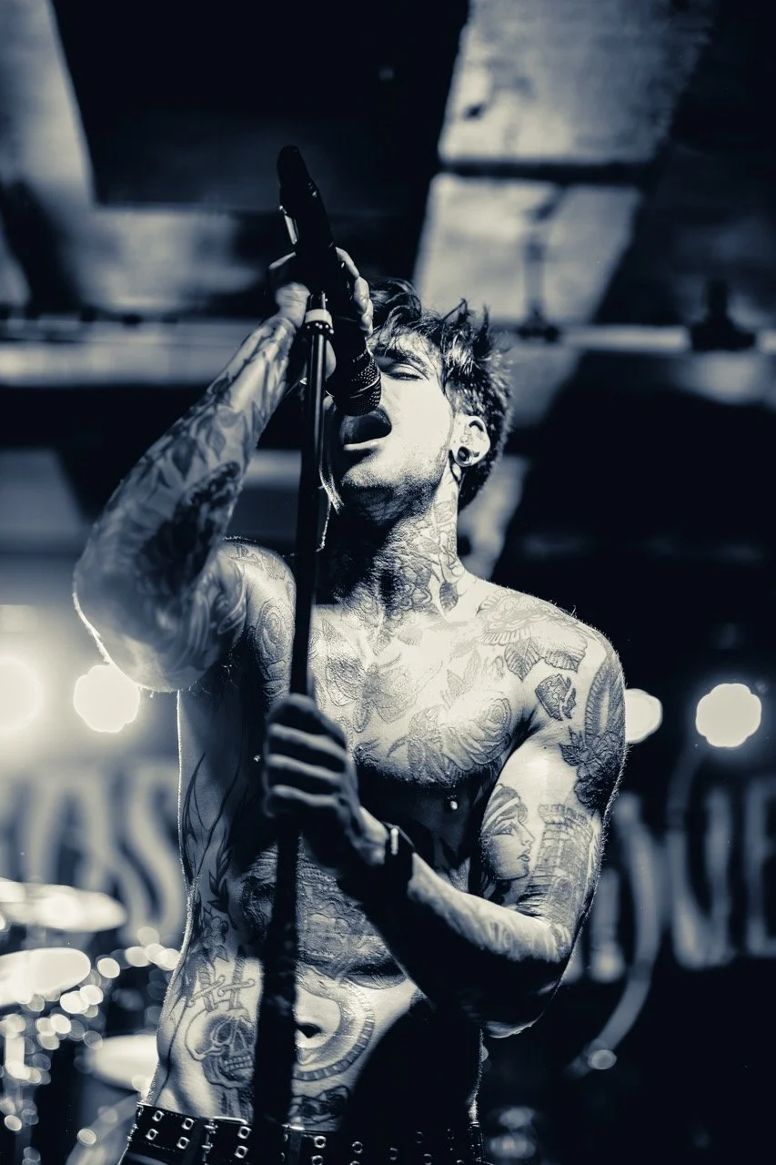 MA-EmpireLive 4-25-9844-2 Large.jpeg